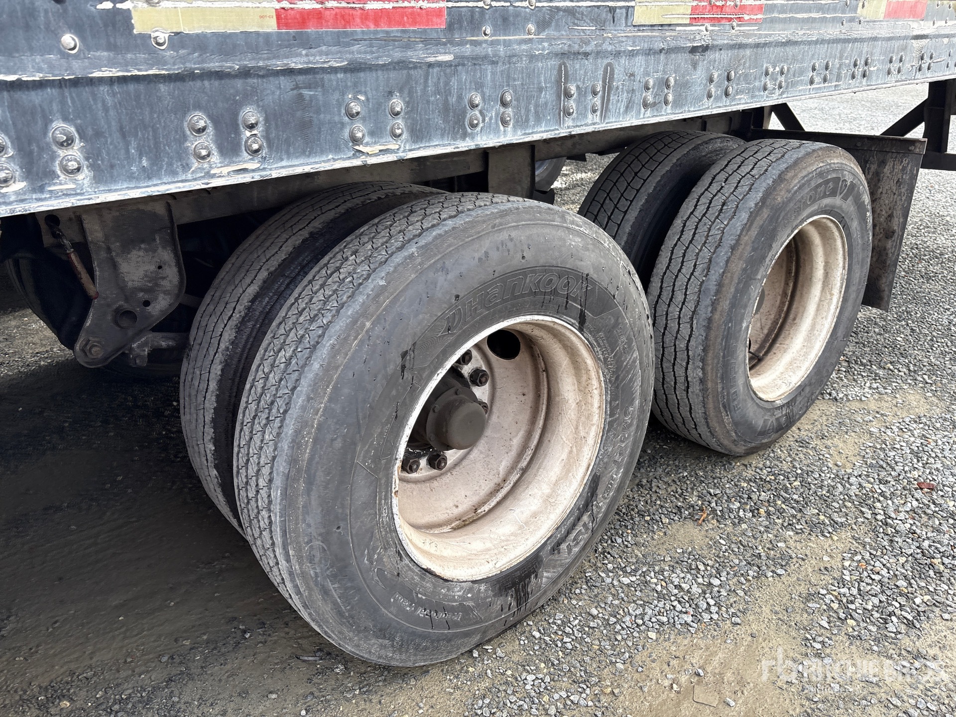 1998 Trailmobile 53 FT X 102 IN T/A
