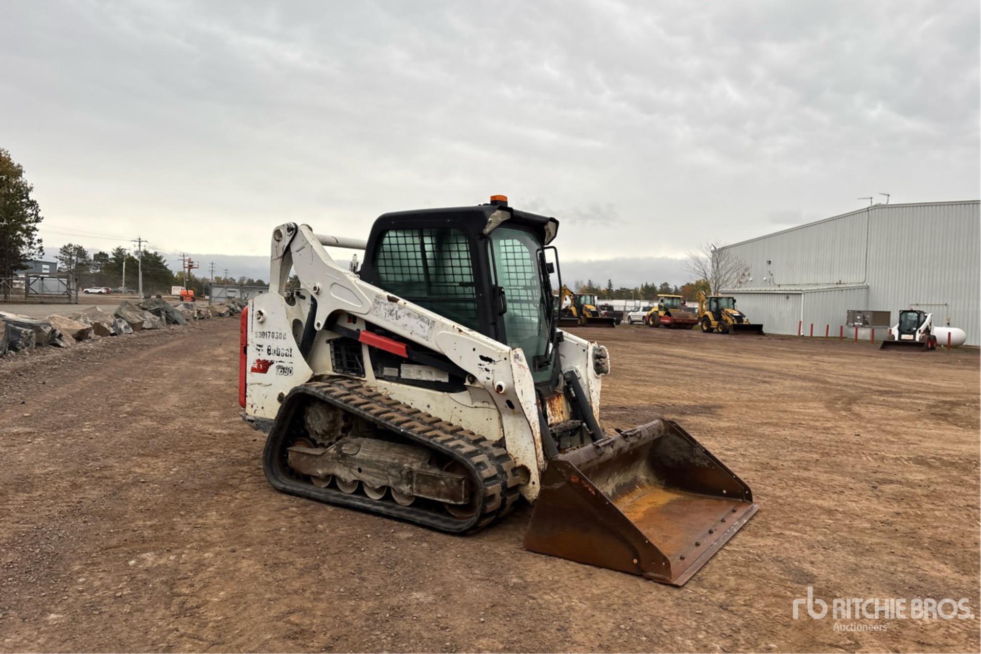 2017 Bobcat T590