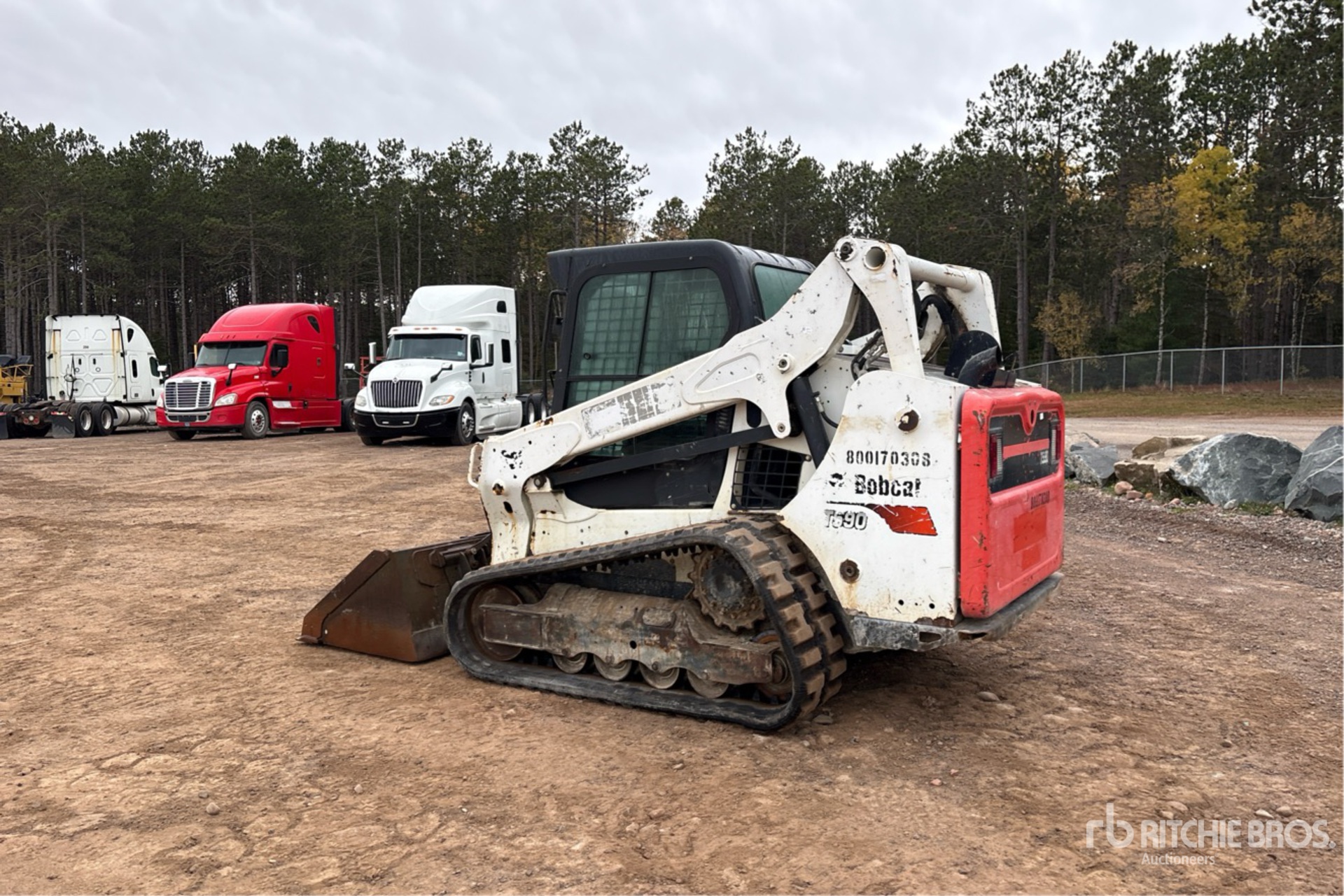 2017 Bobcat T590