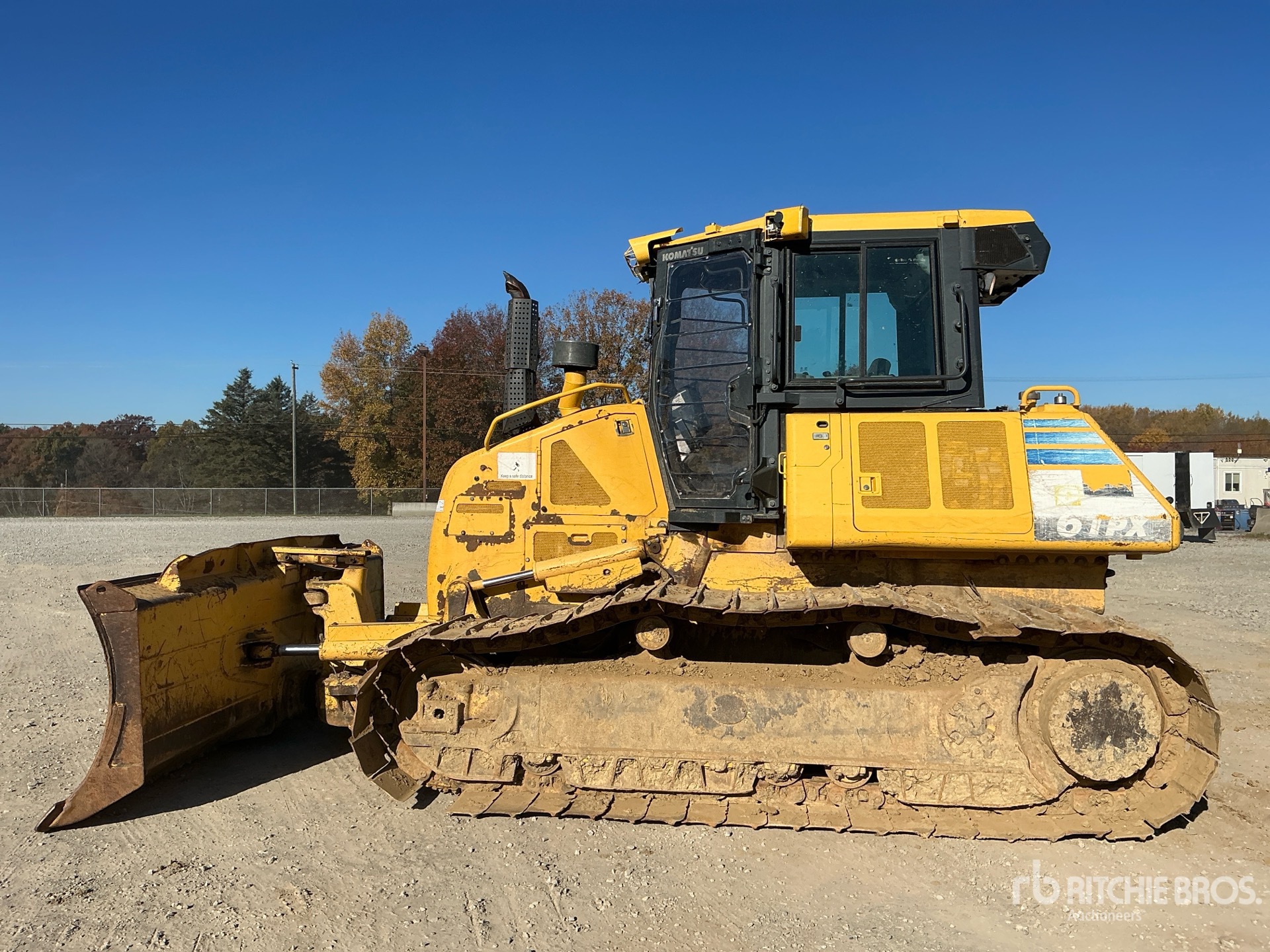 2016 Komatsu D61PX-24