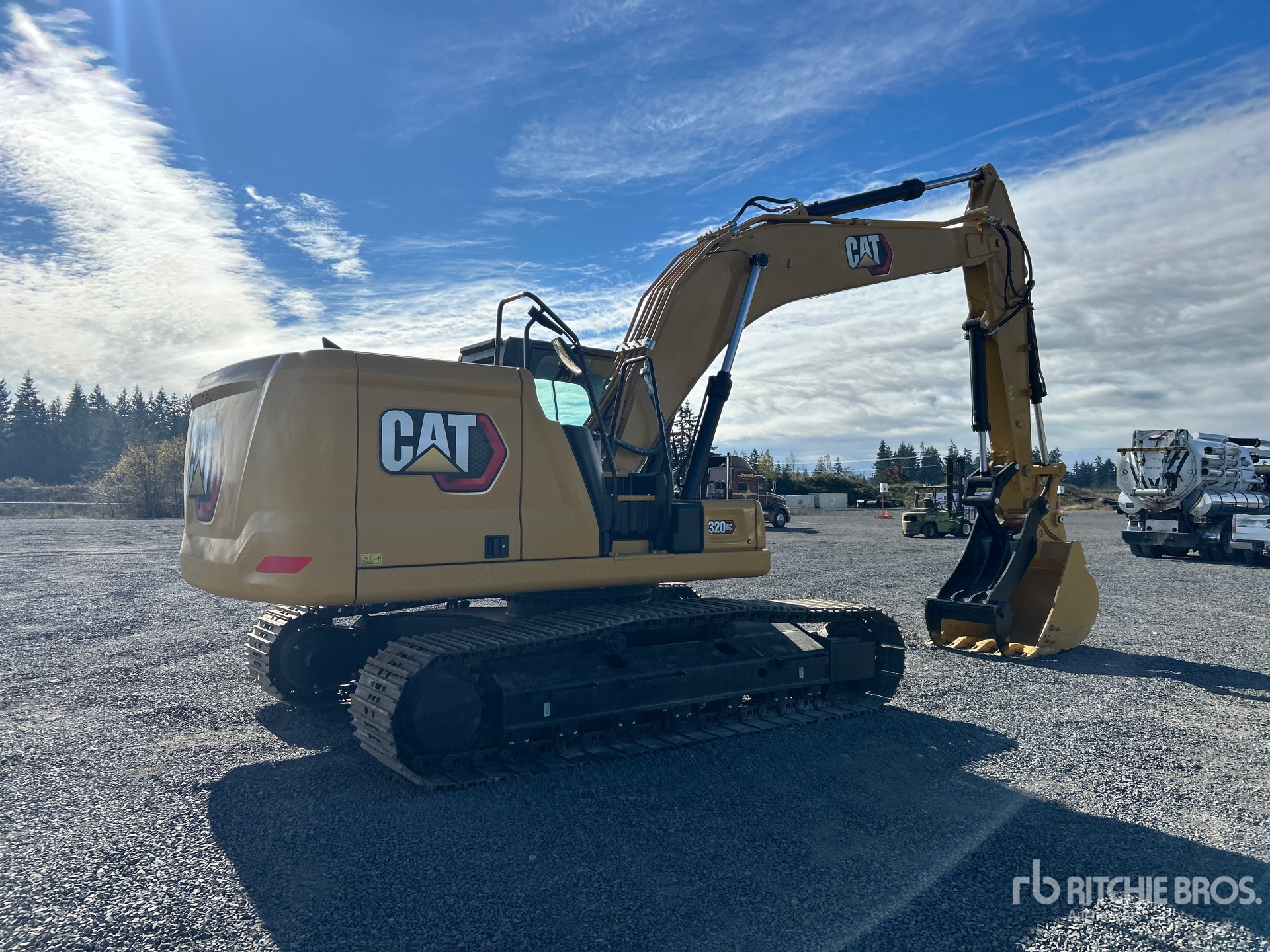 2024 Caterpillar 320GC