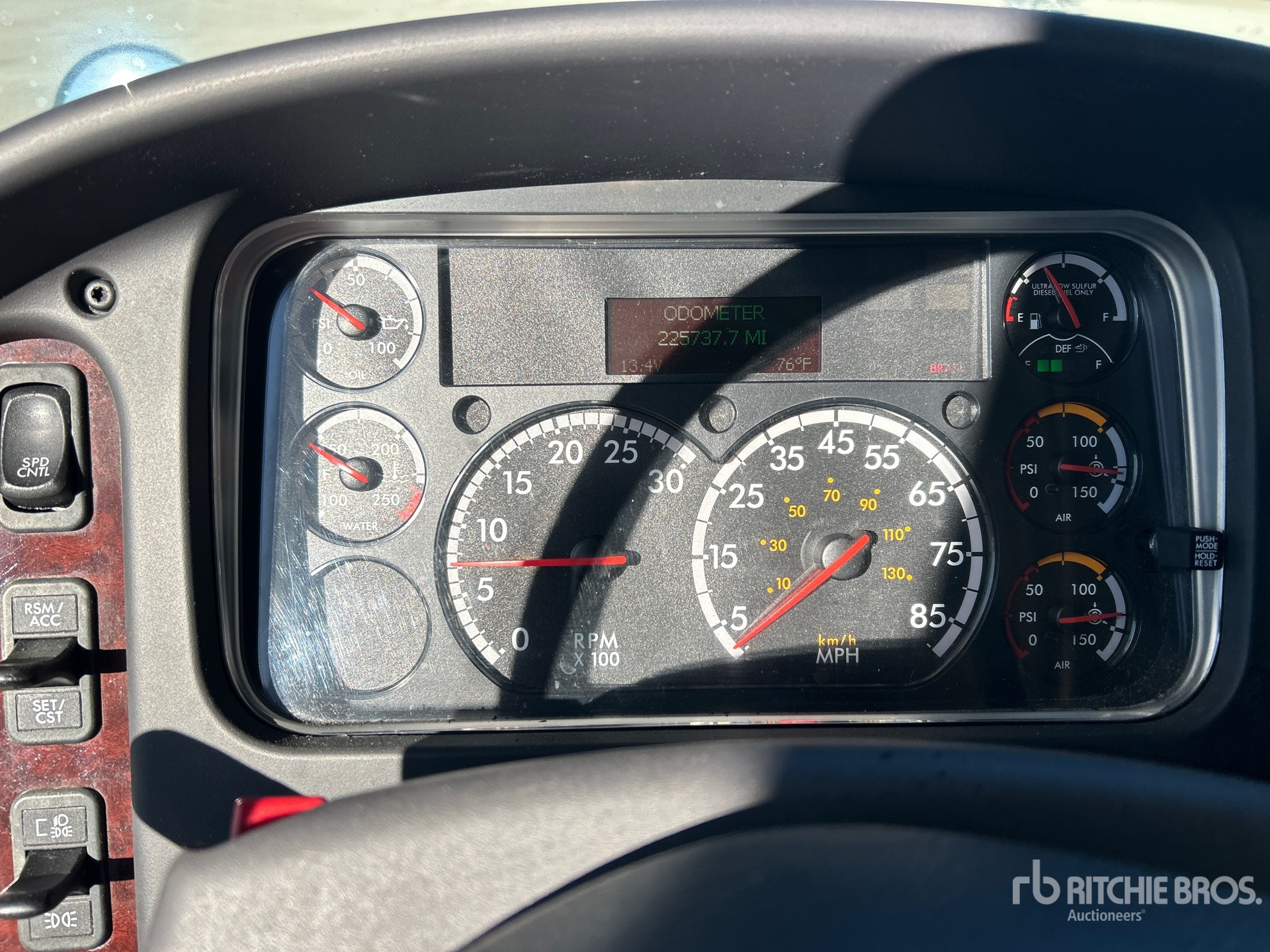 2019 Freightliner M2 106