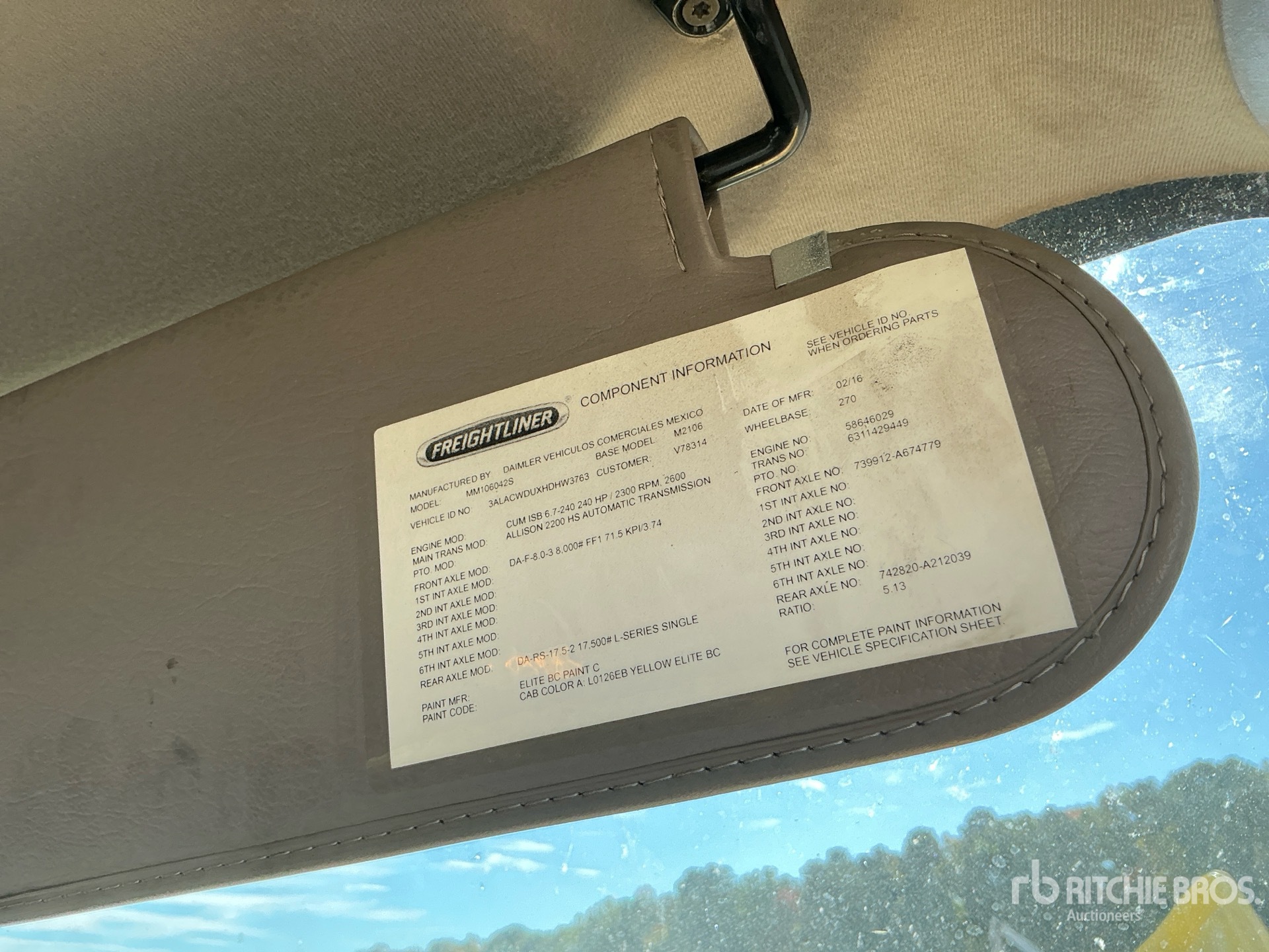2017 Freightliner M2 106