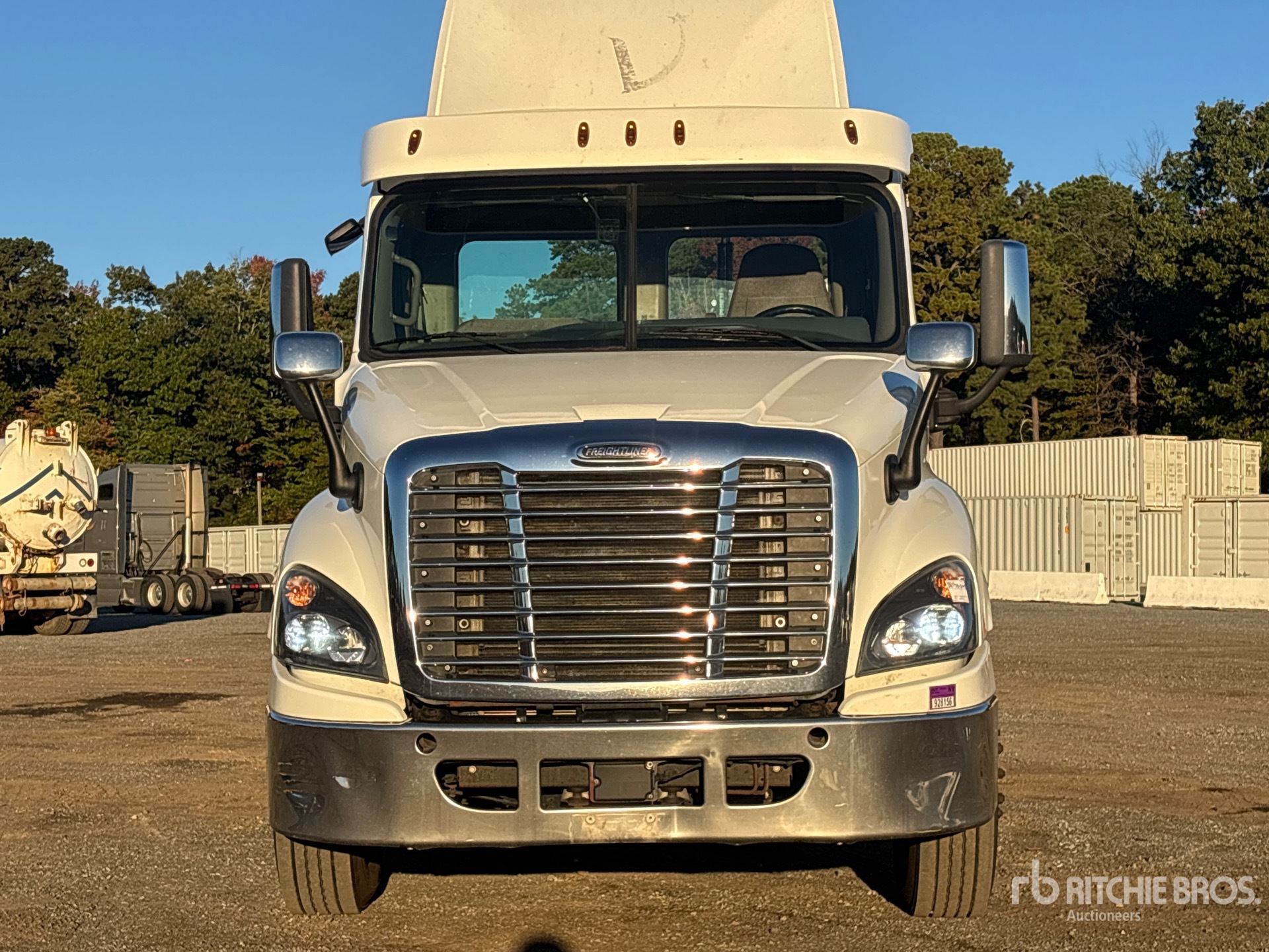 2019 Freightliner CASCADIA 125