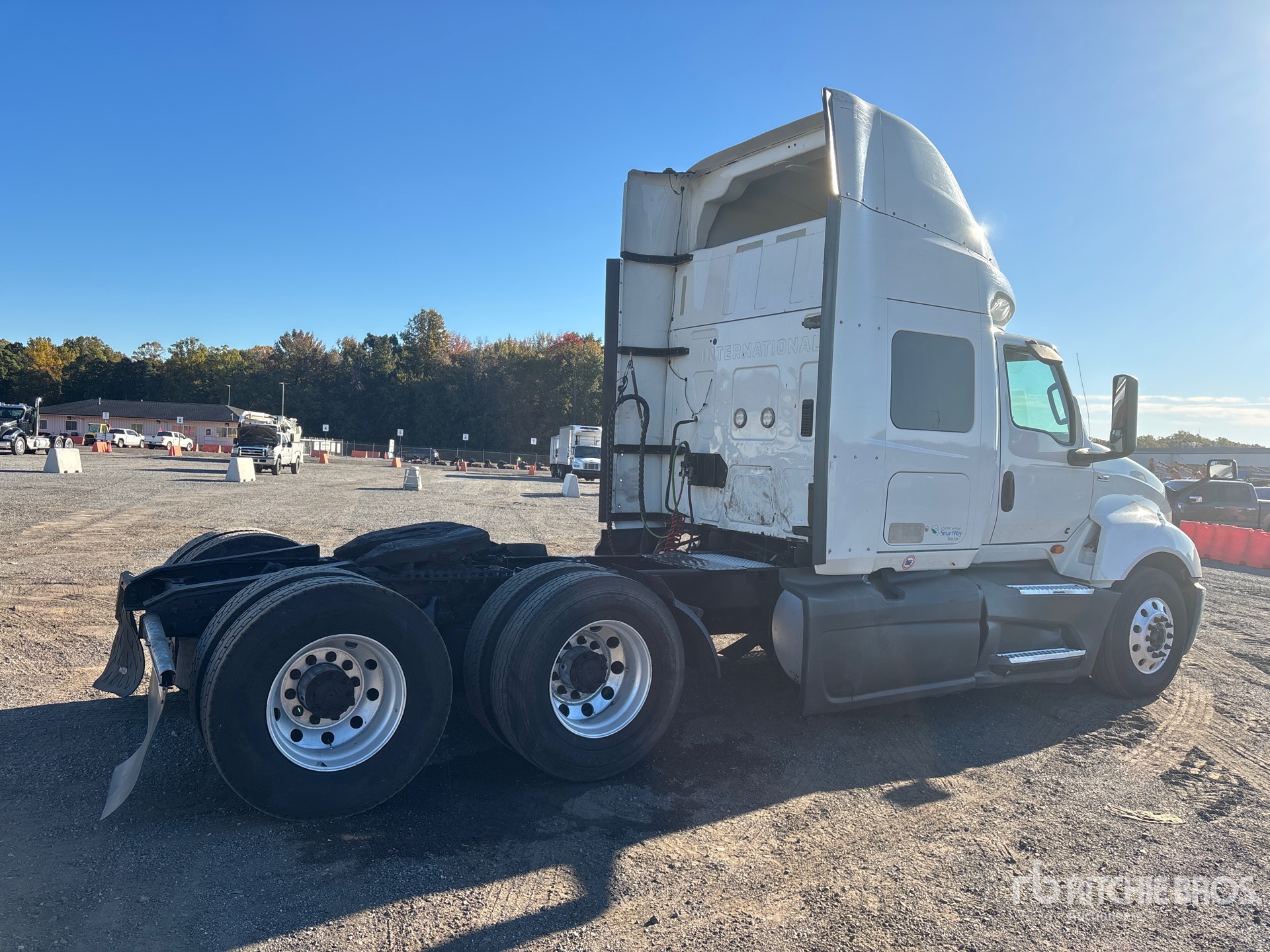 2018 International LT625