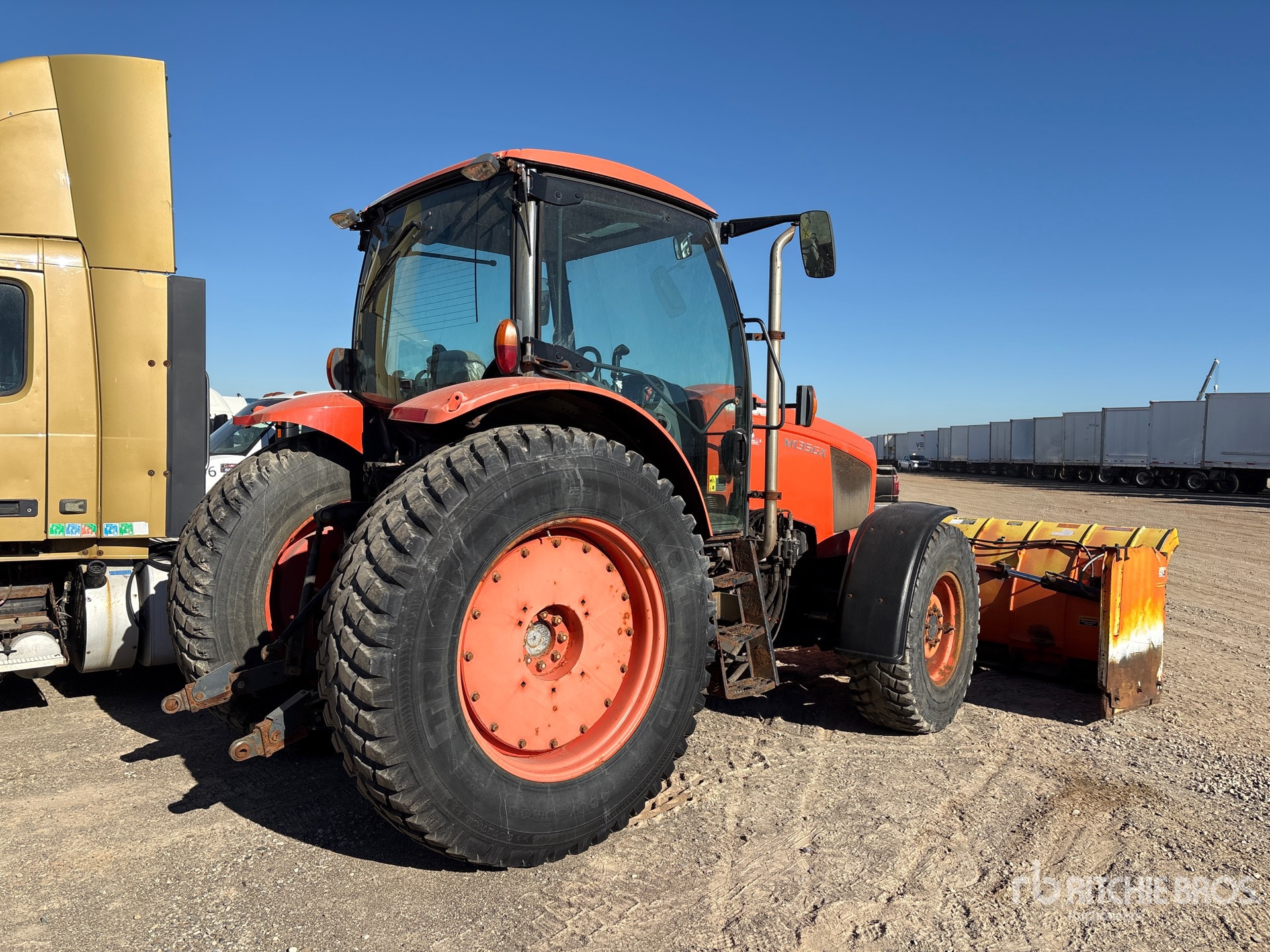 2013 Kubota M135GX