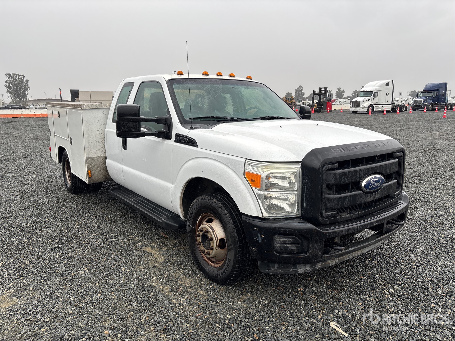 2012 Ford F-350 XL