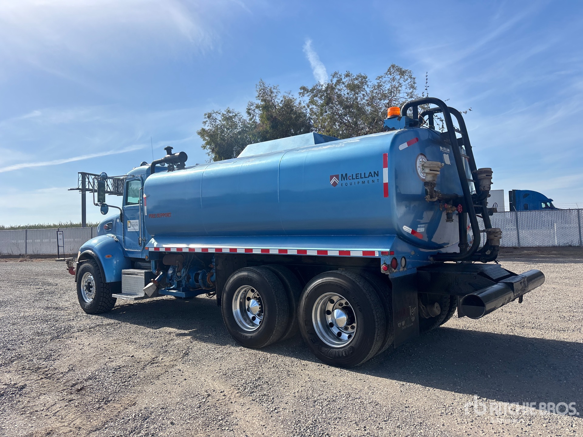 2007 Peterbilt 340