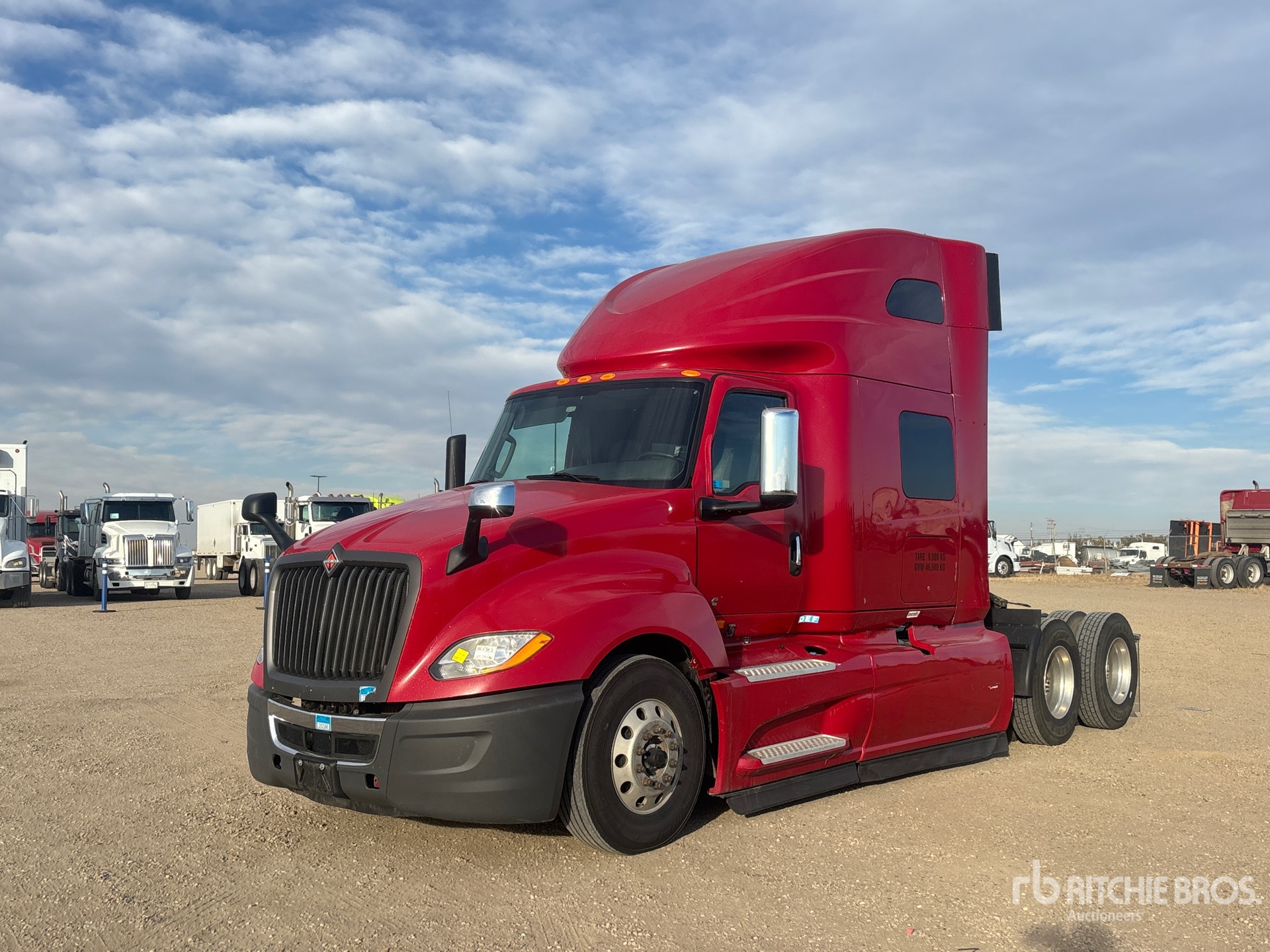 2021 International LT625