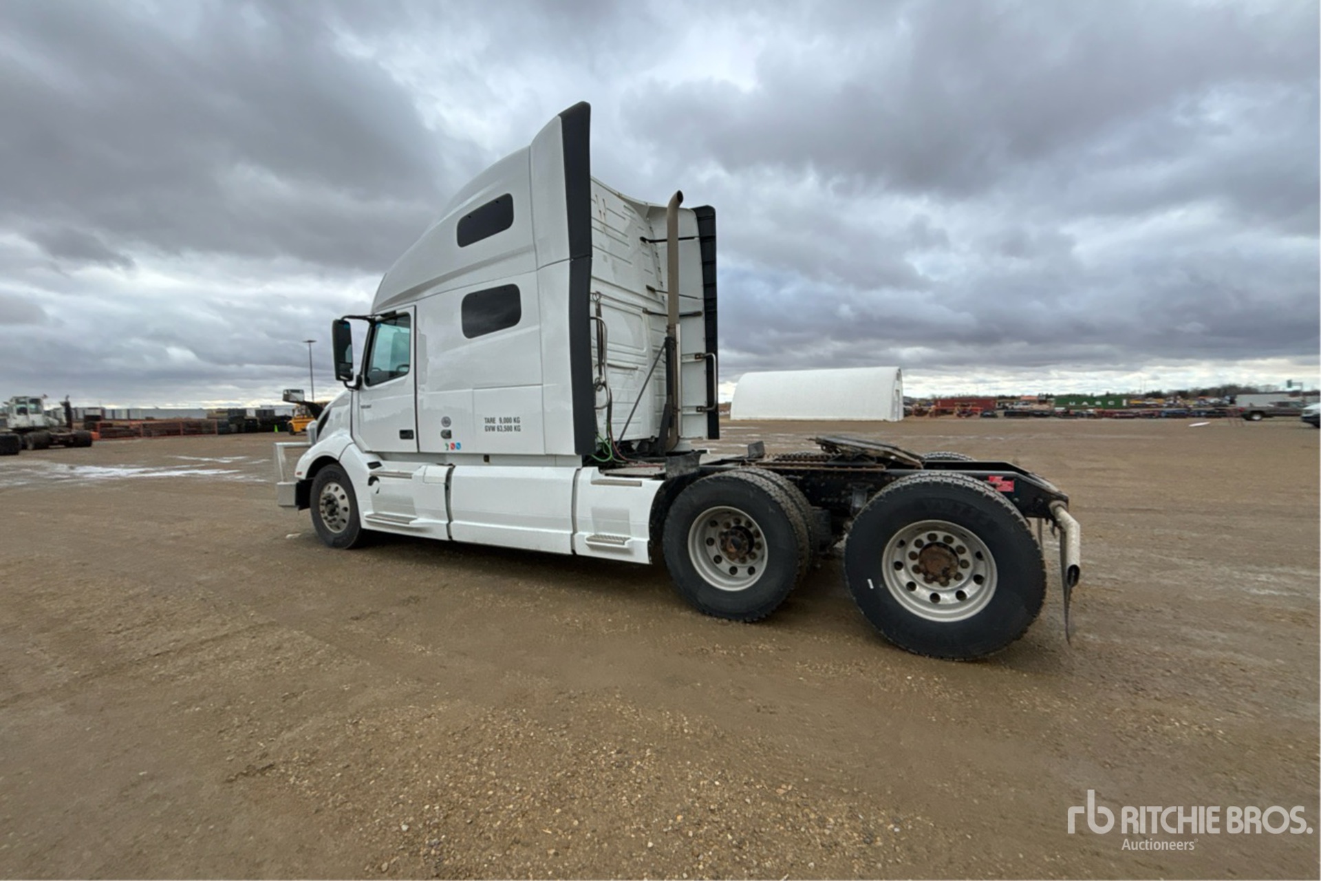 2020 Volvo VNL