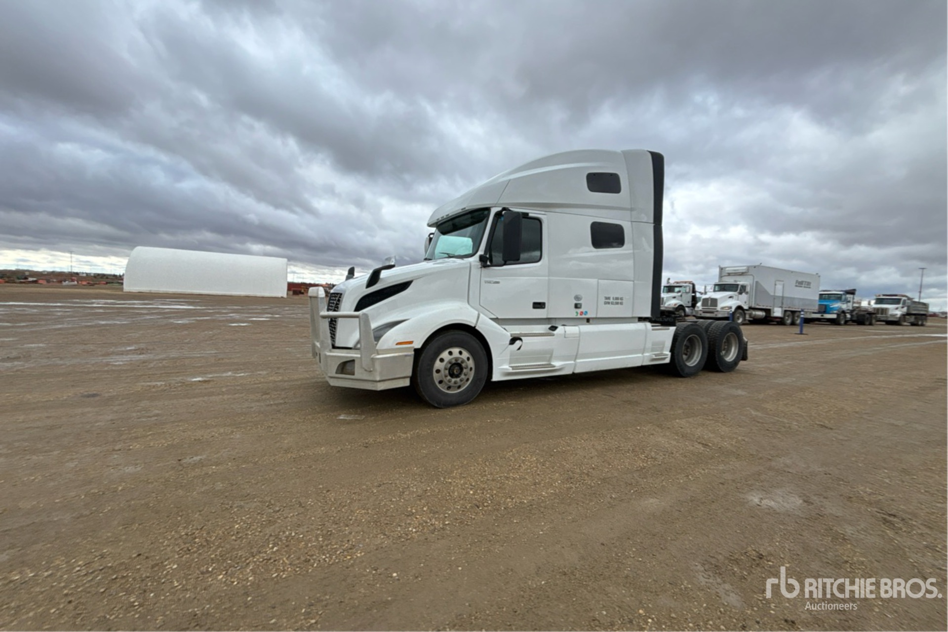 2020 Volvo VNL