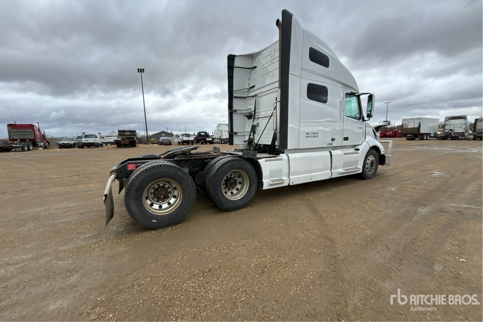 2020 Volvo VNL