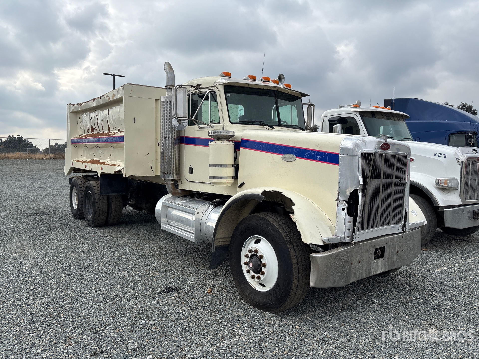 1995 Peterbilt 357