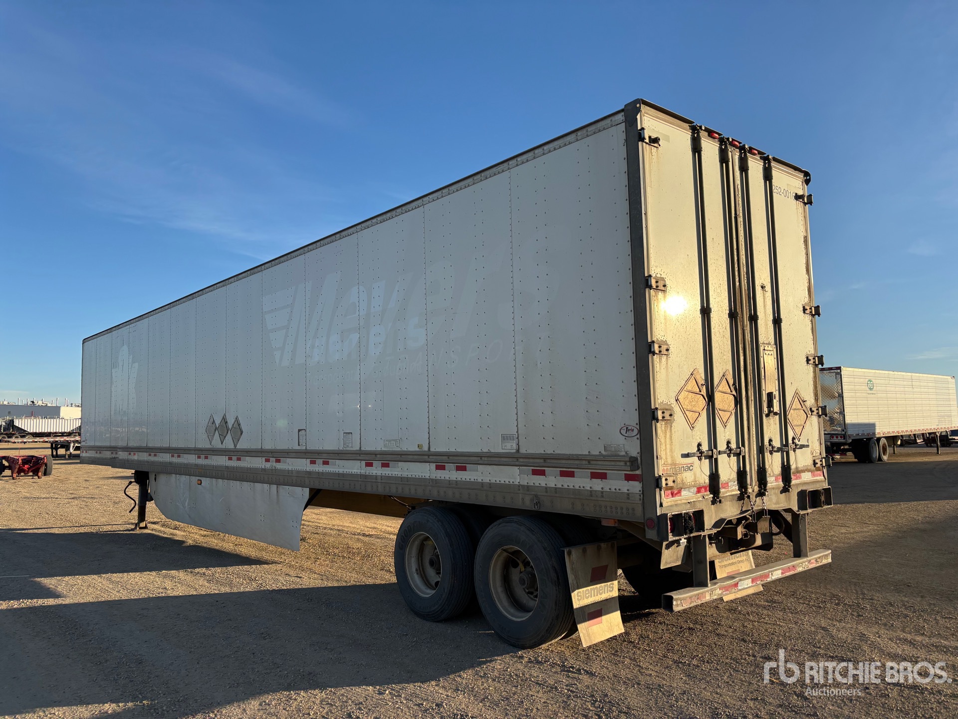 2012 Manac 53 FT X 102 IN T/A HEATED