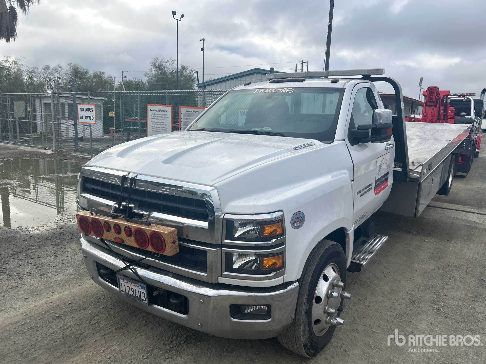 Photo of 2023 Chevrolet 6500