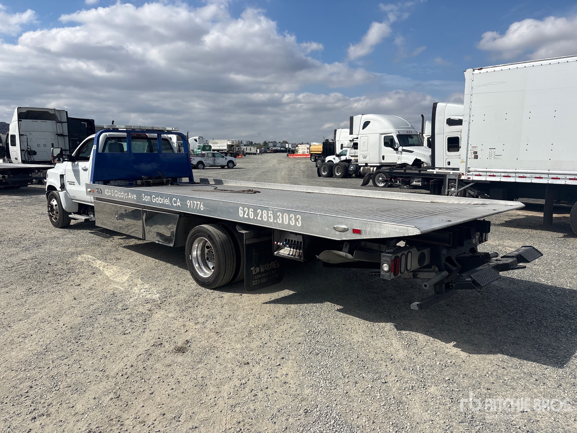 2023 Chevrolet GM515