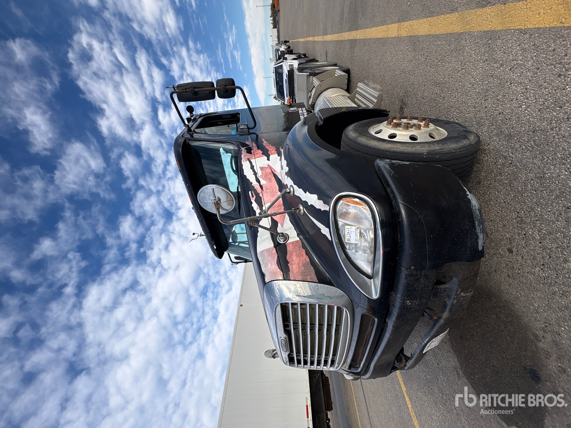 2003 Freightliner COLUMBIA 120