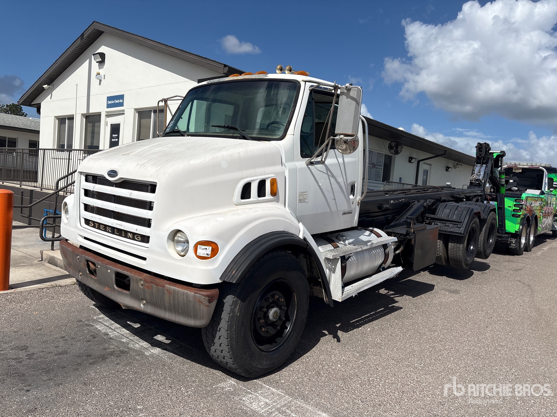 2005 Sterling L7500
