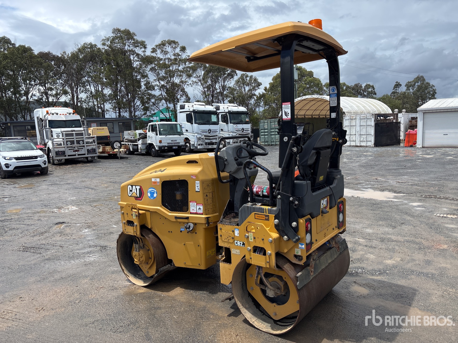 2023 Caterpillar CB2.7GC