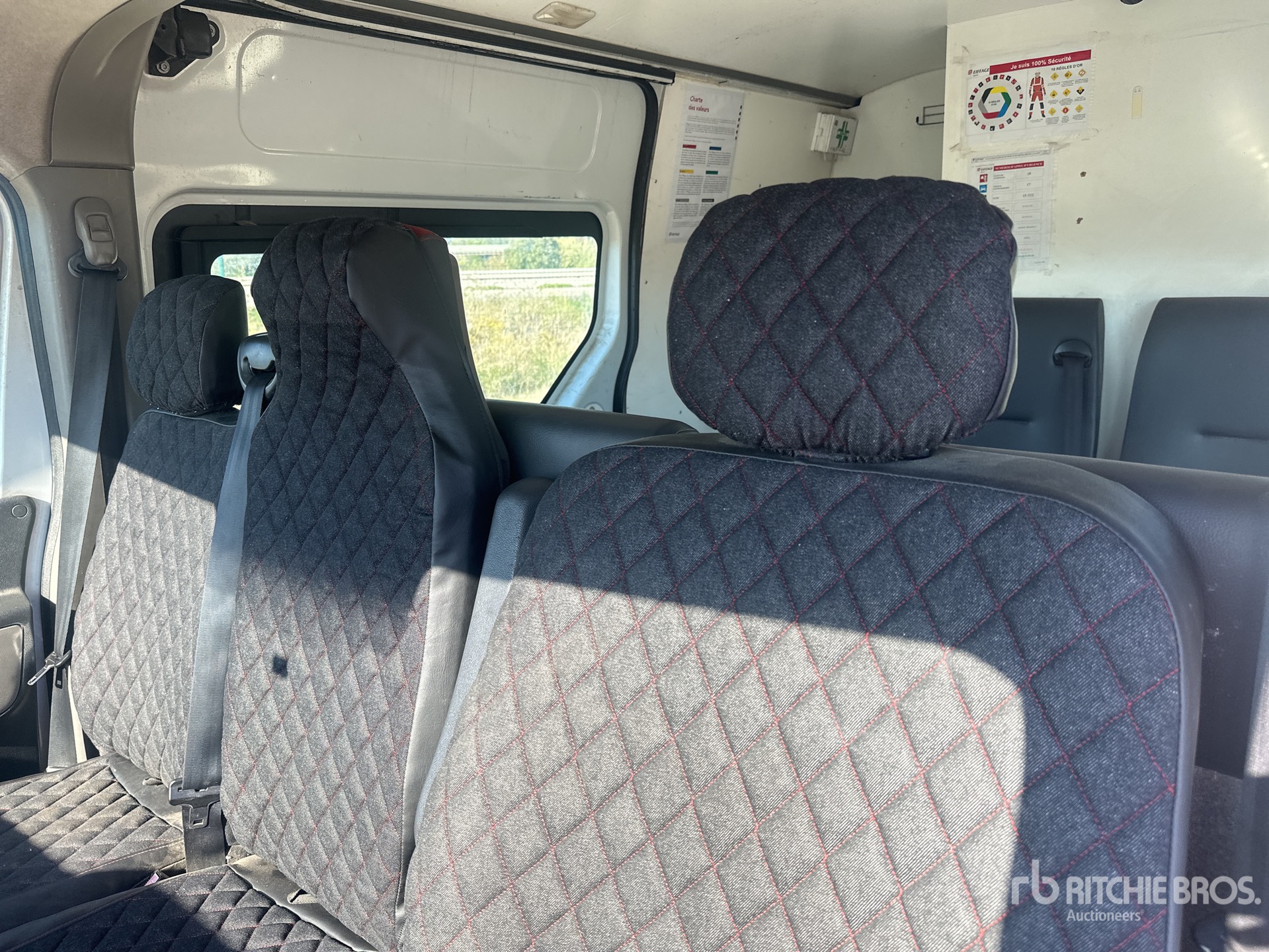 2015 Renault MASTER