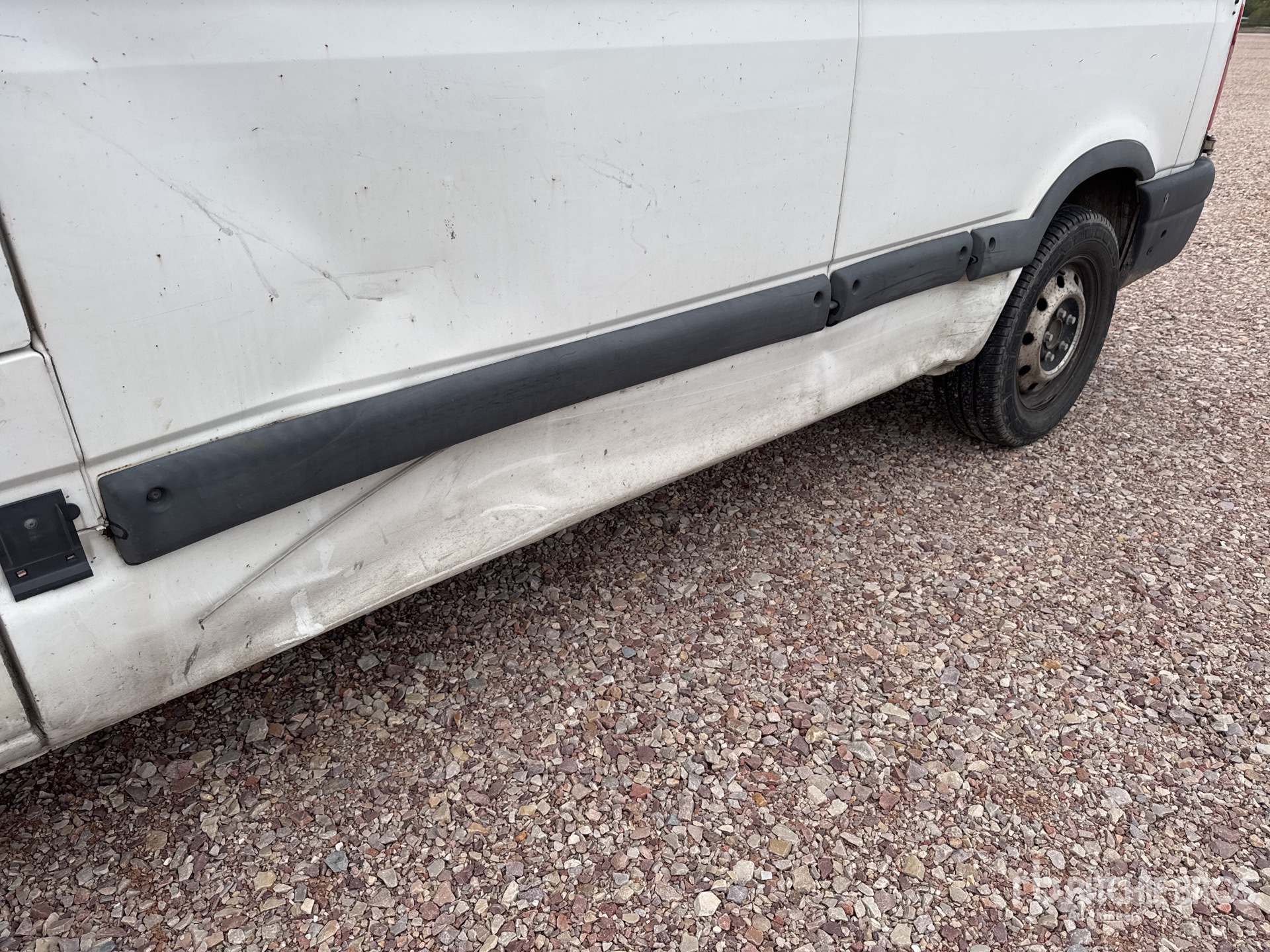 2009 Renault MASTER DCI100