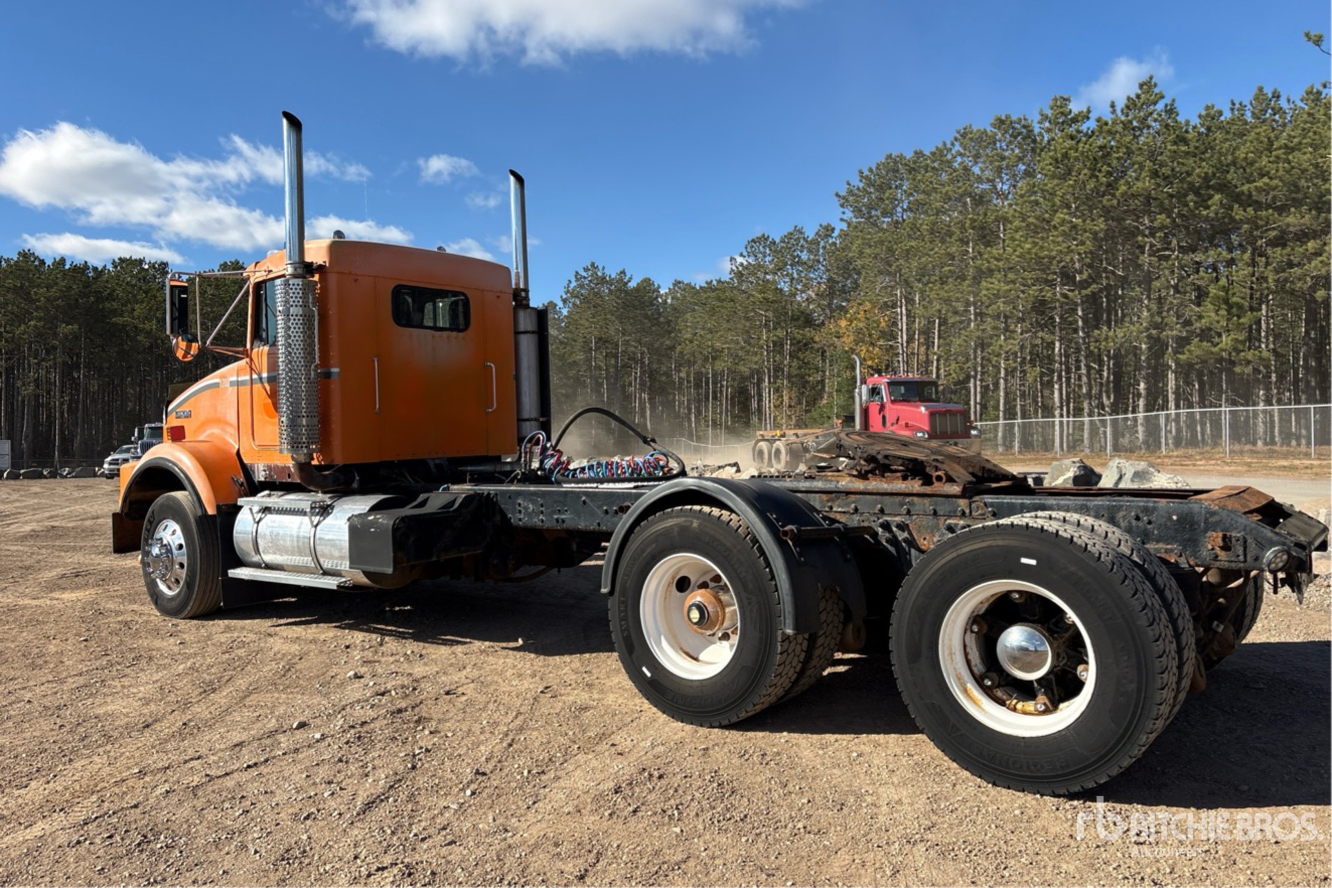 2000 Kenworth T800