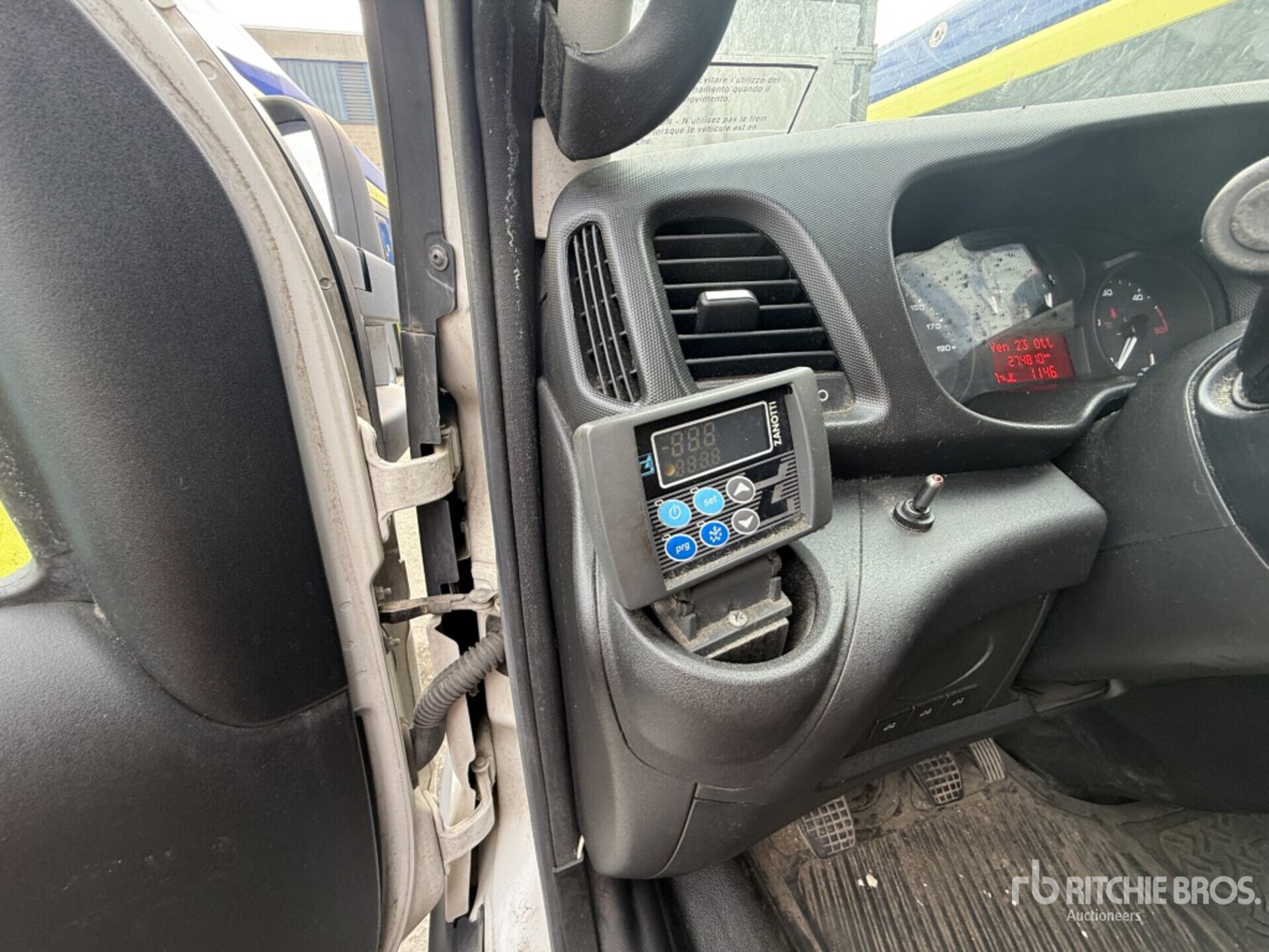 2017 Iveco DAILY 70-180