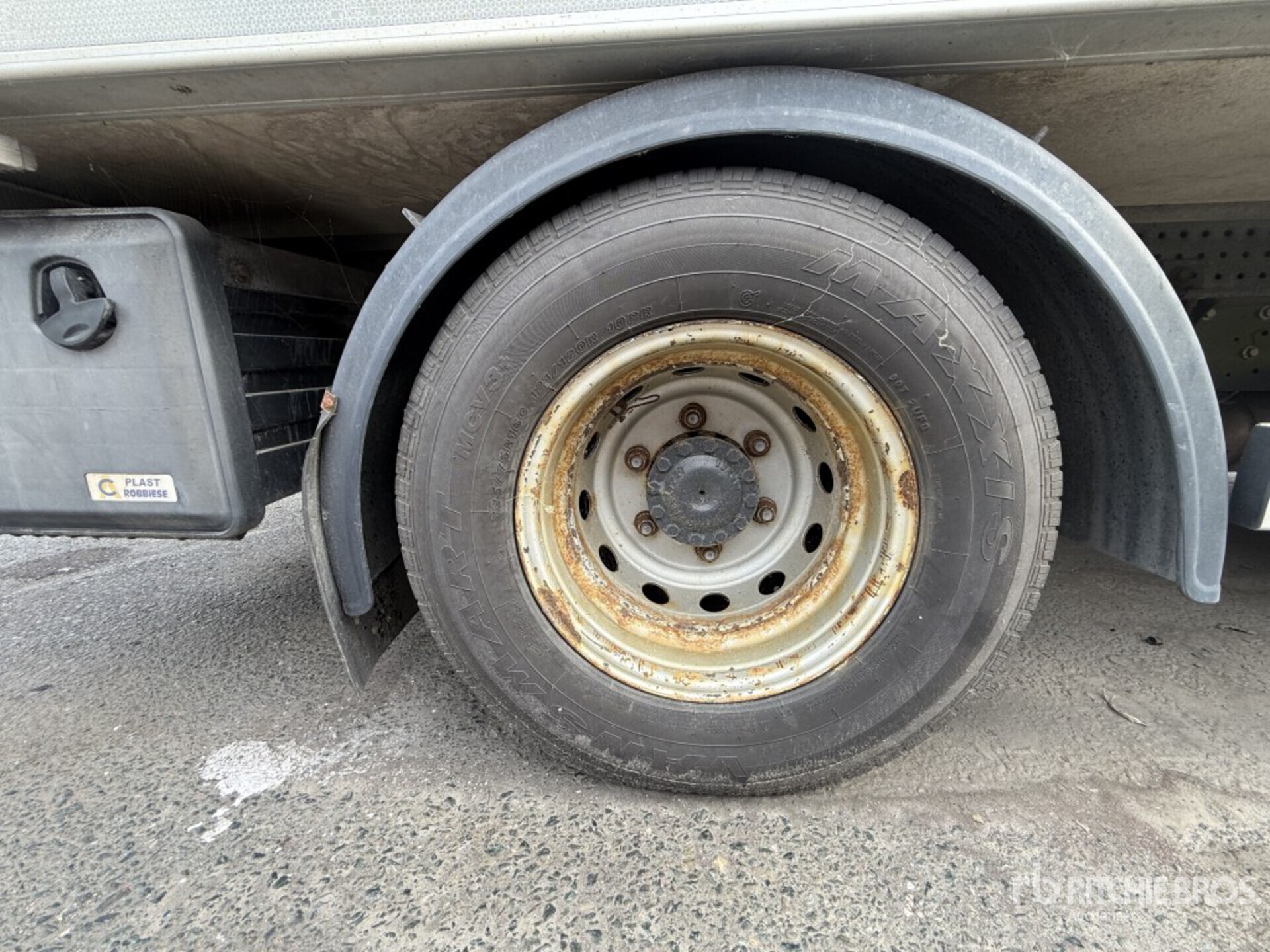 2017 Iveco DAILY 70-180