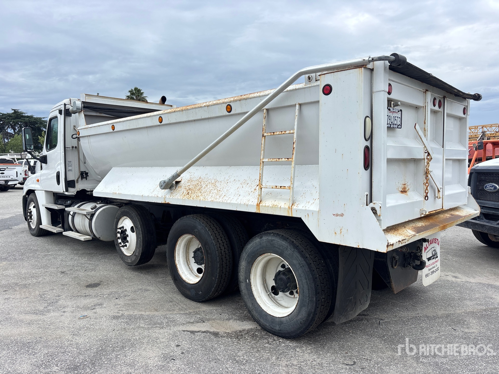 2015 Freightliner Cascadia 125