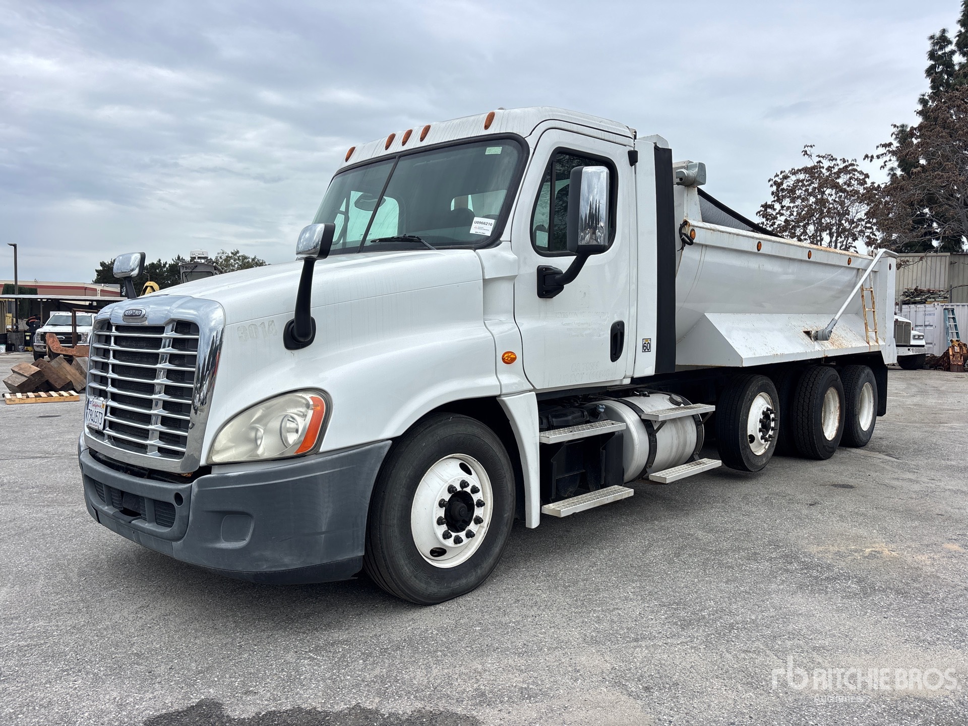 2015 Freightliner Cascadia 125