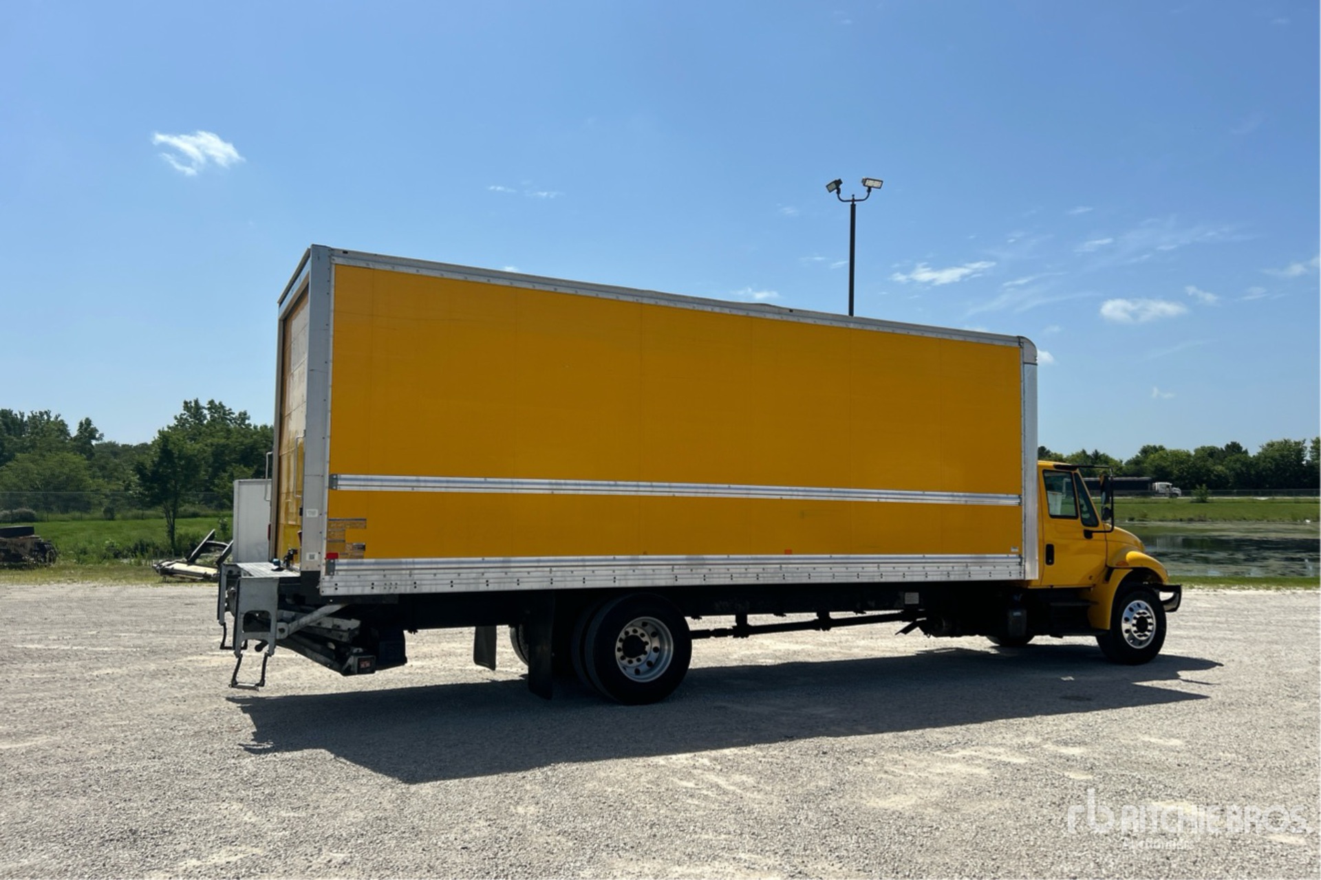 2019 International 4300