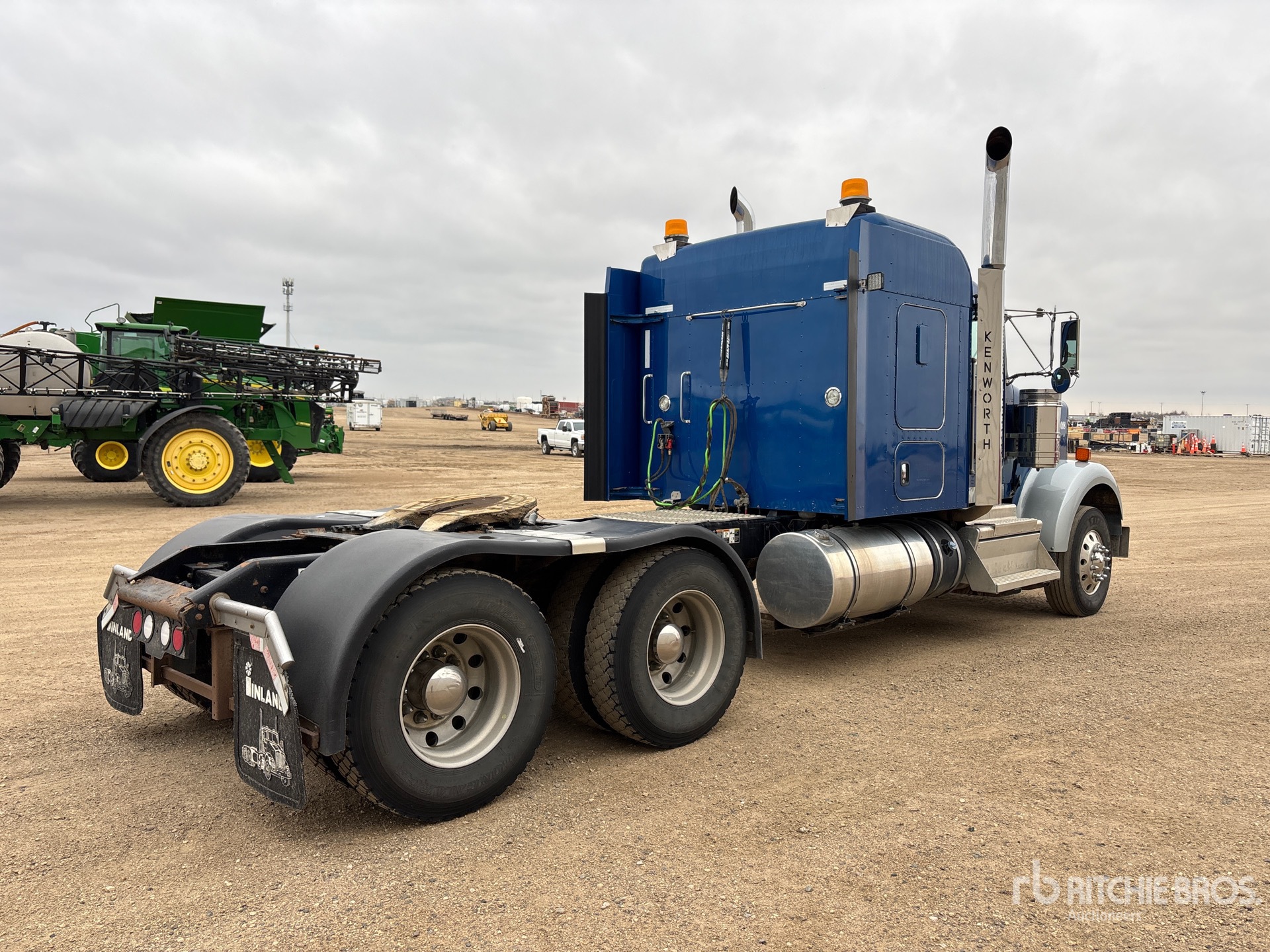 2020 Kenworth W900