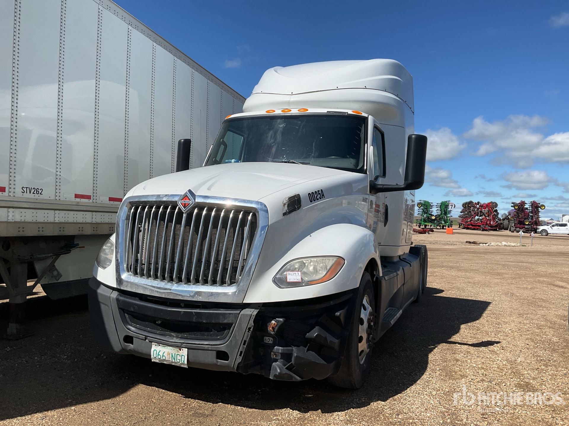 2019 International LT625