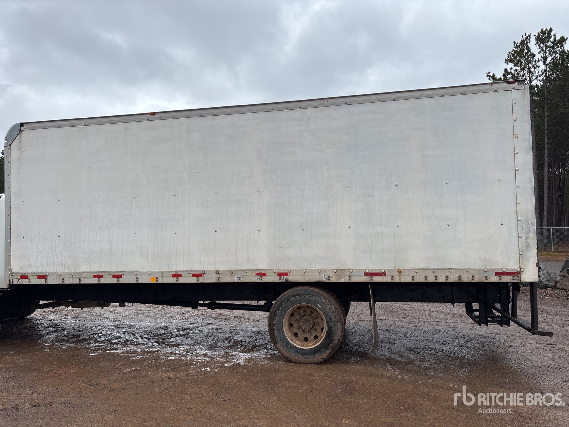 2005 International 4300