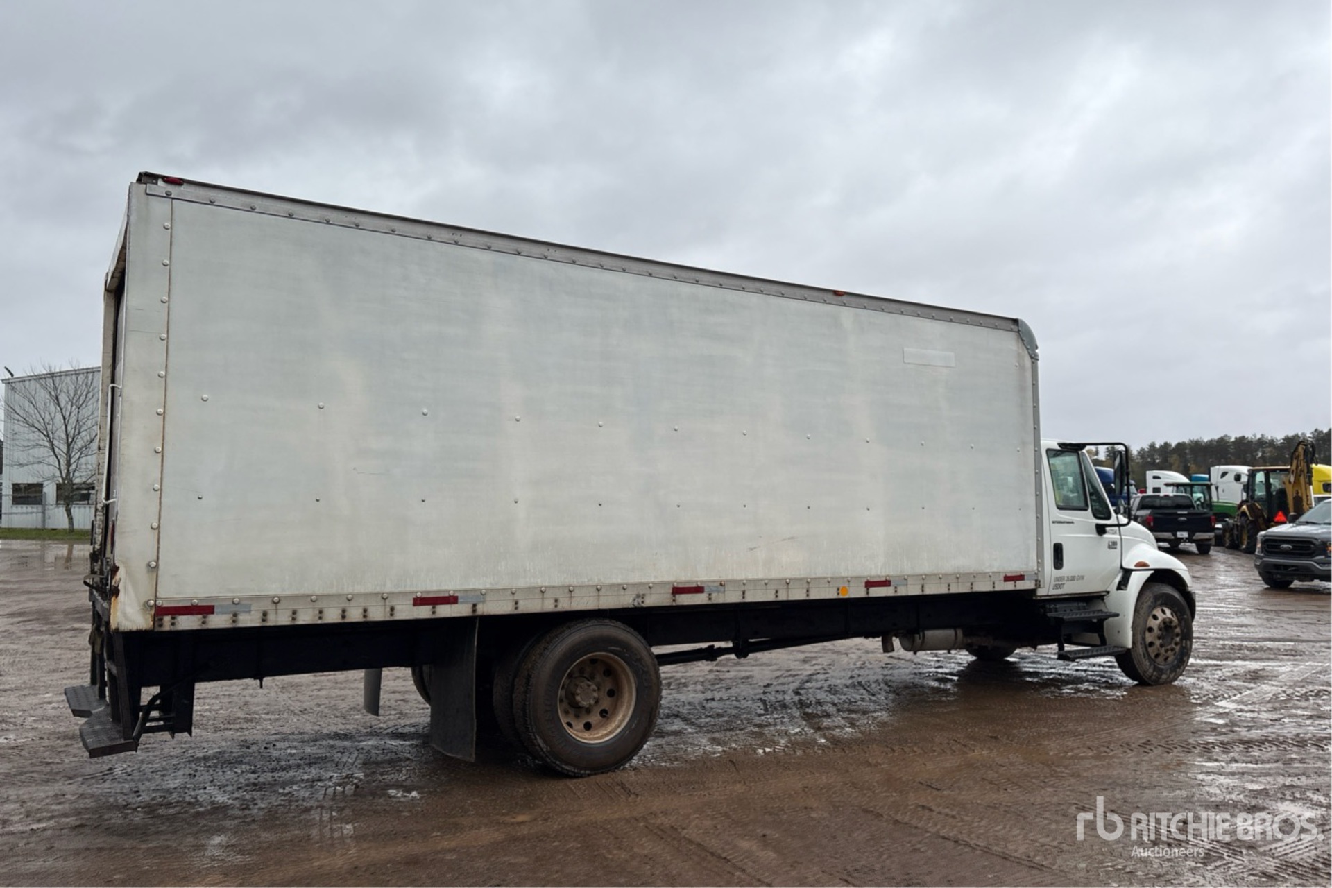 2005 International 4300