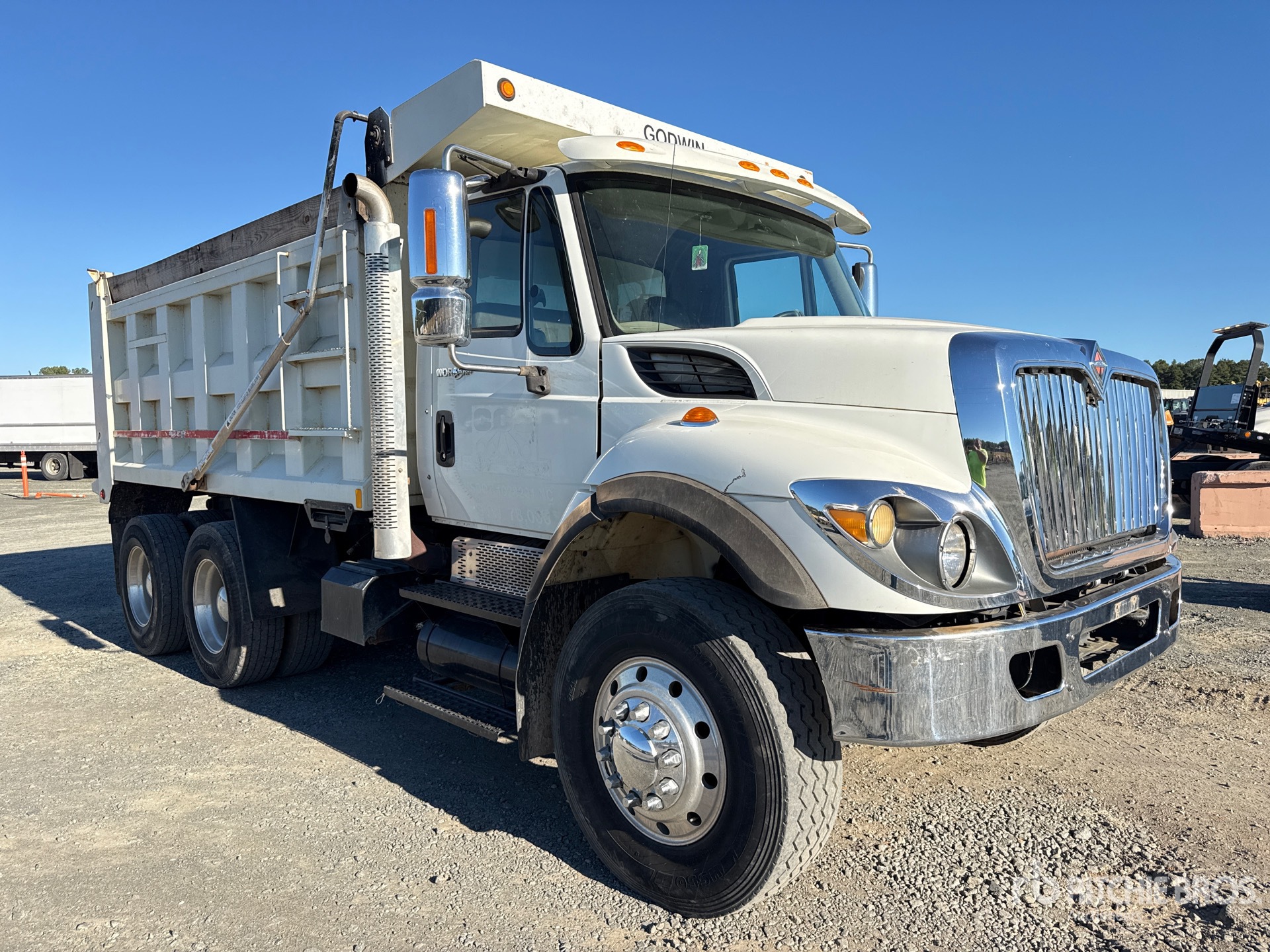 2013 International 7400