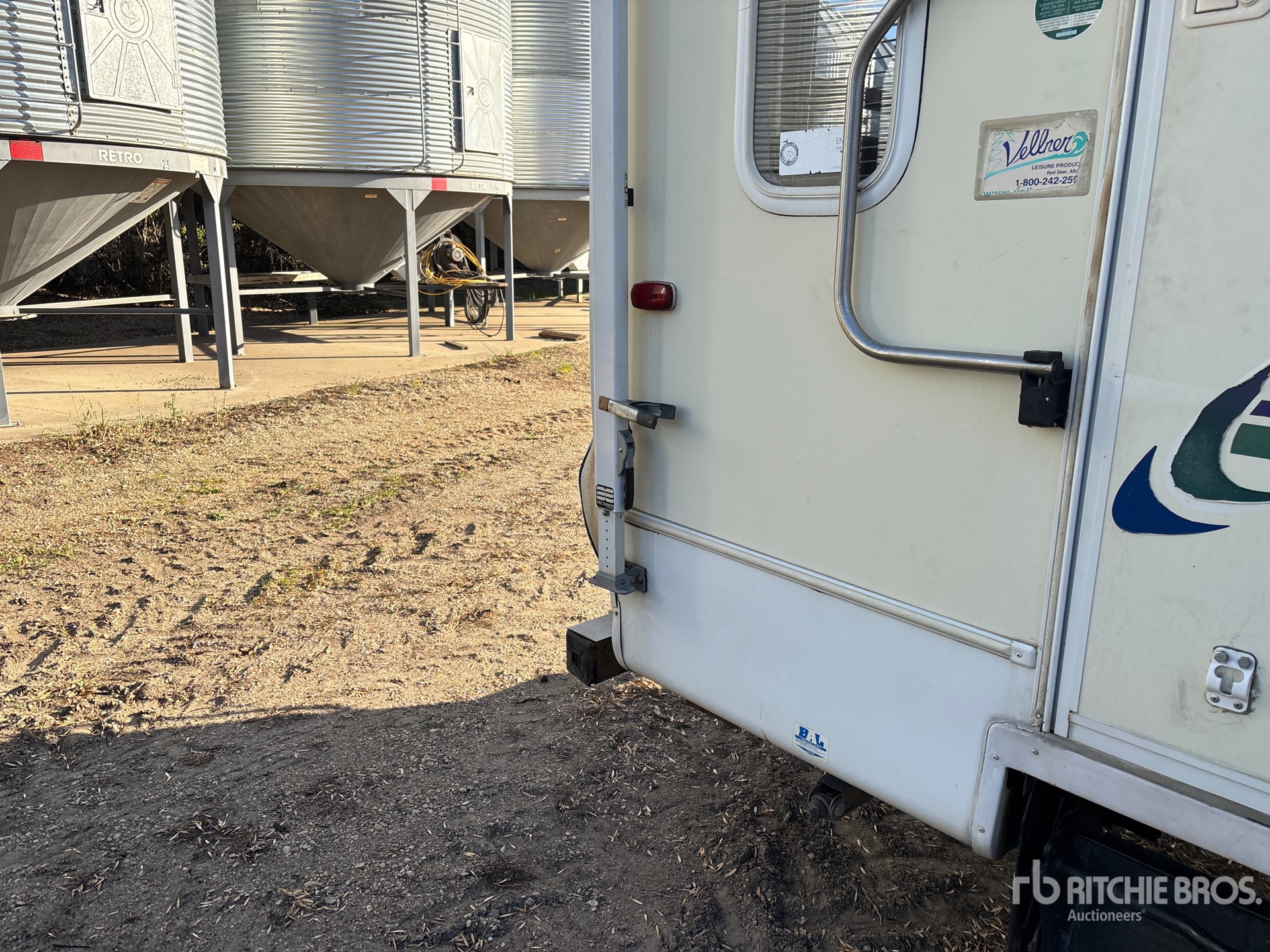 Keystone 28 ft T/A