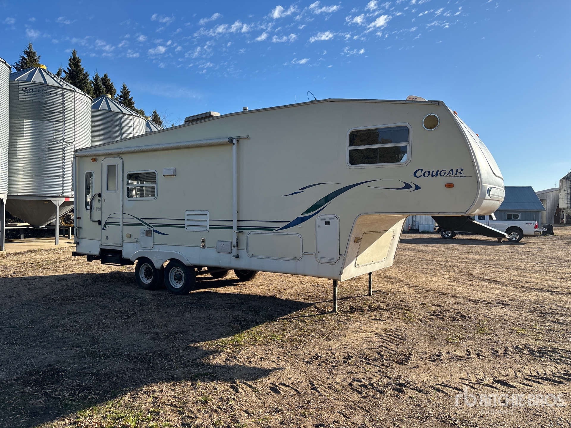 Keystone 28 ft T/A