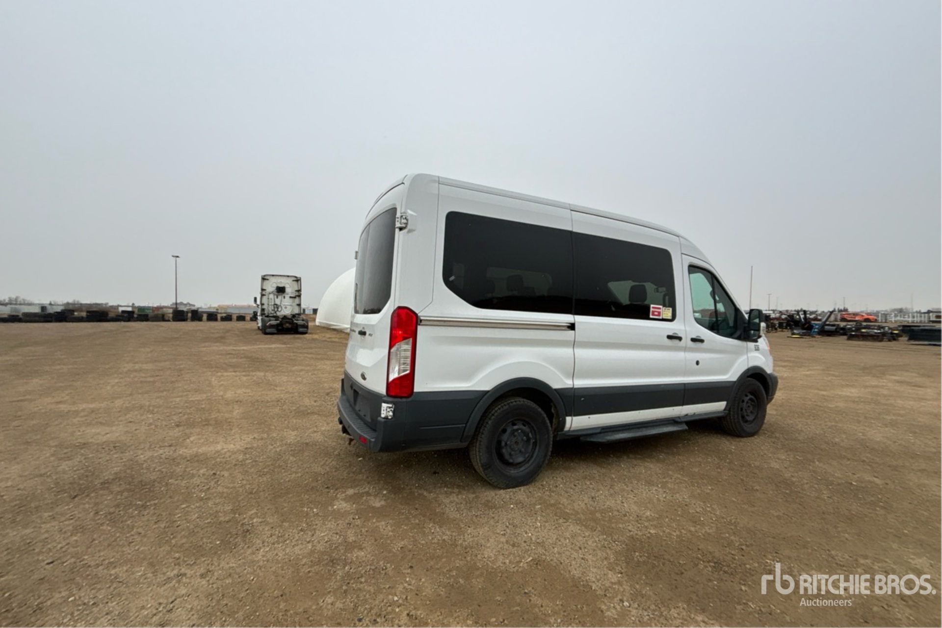 2016 Ford TRANSIT 150