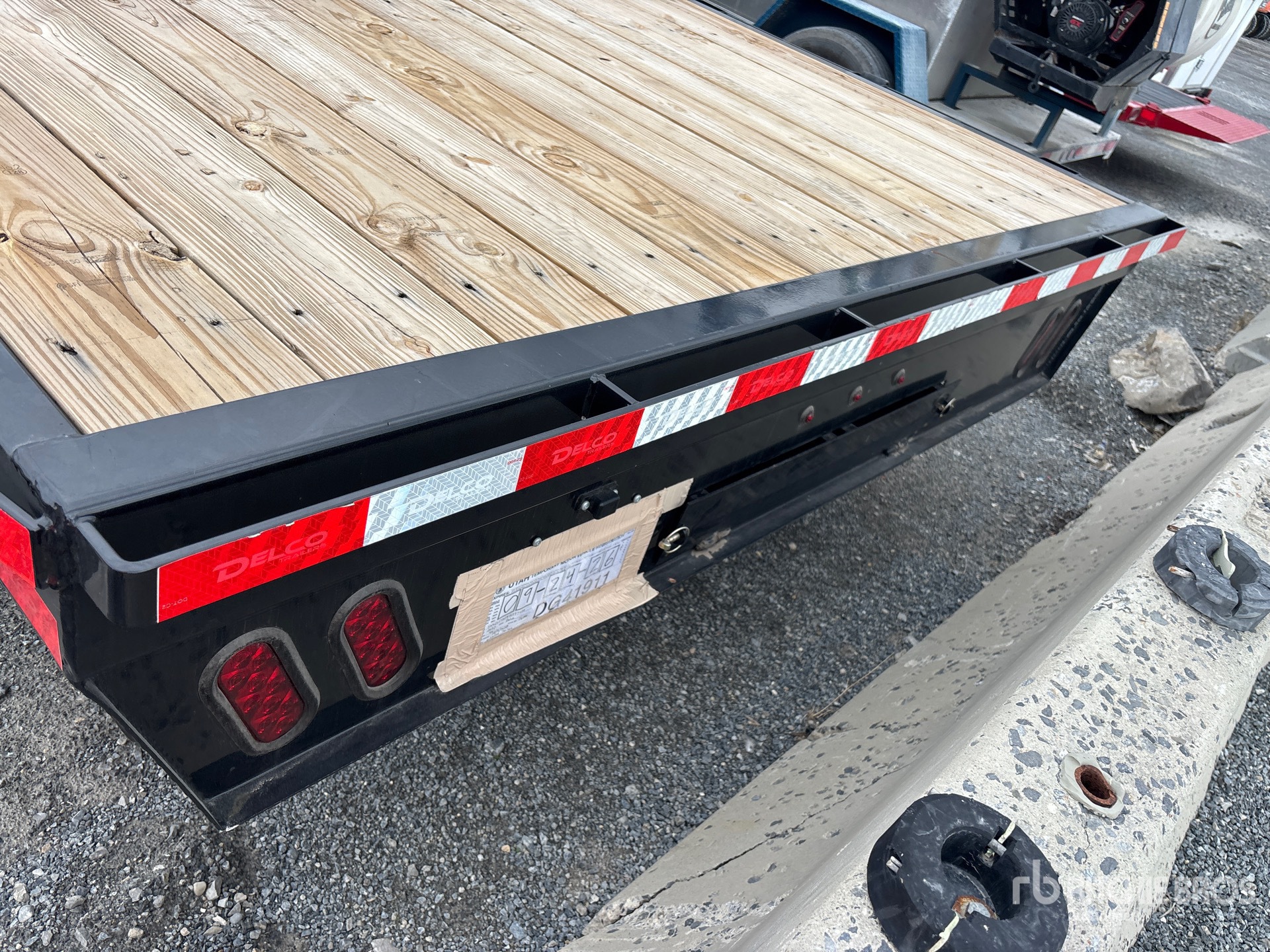 2027 Delco 7000 lb 40 ft T/A Gooseneck