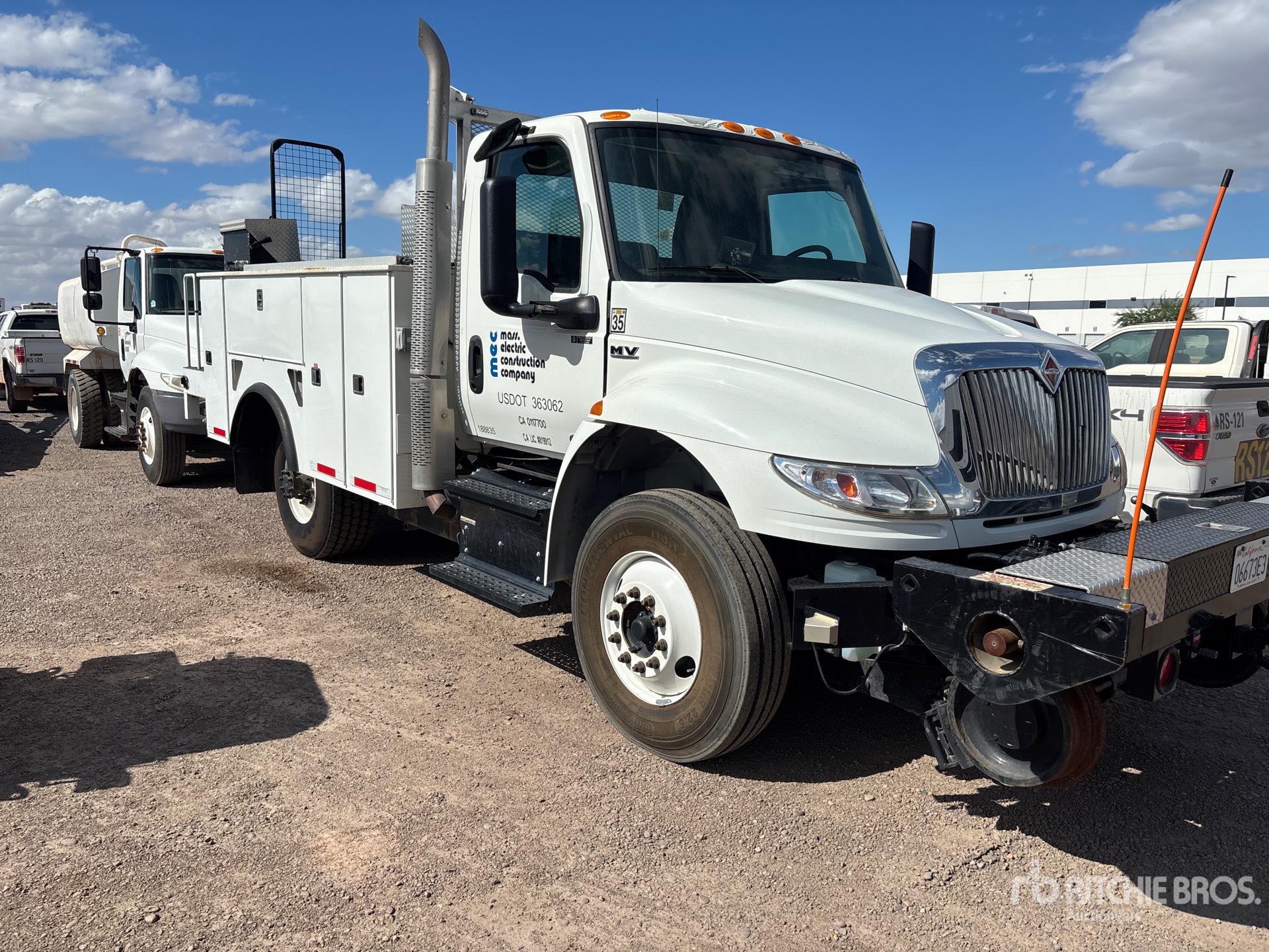 2020 International MV607