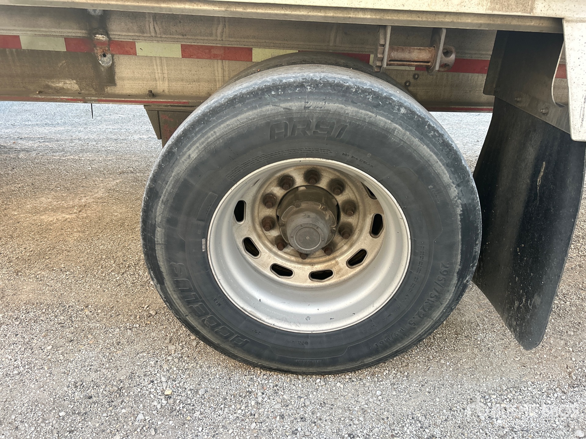 2008 Mac 53 ft T/A