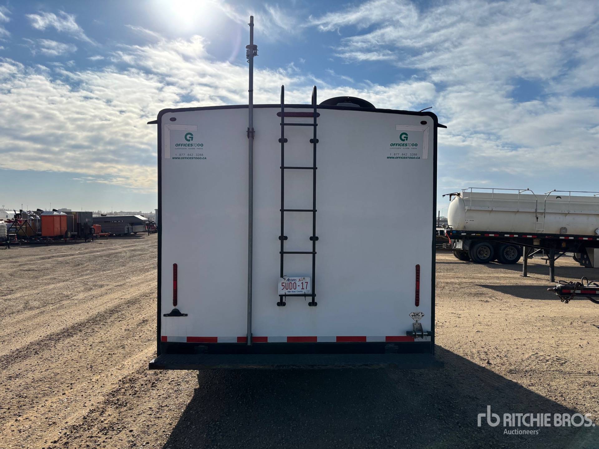2018 Diamond 19 ft x 101 in Portable T/A