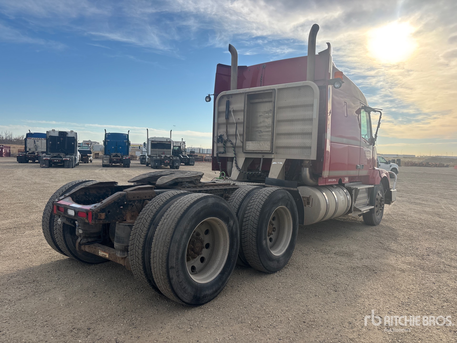 2012 Volvo VNL