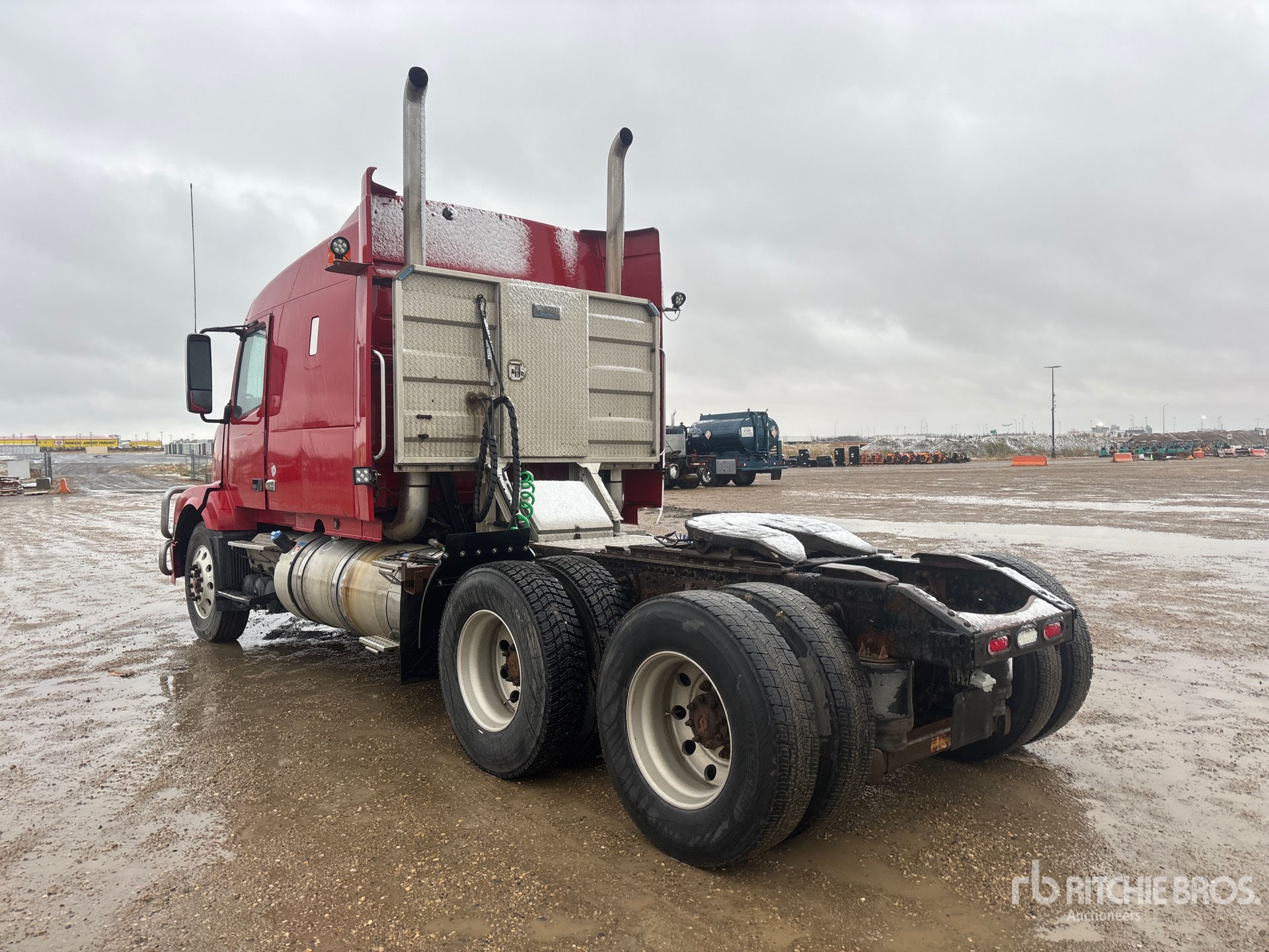 2012 Volvo VNL