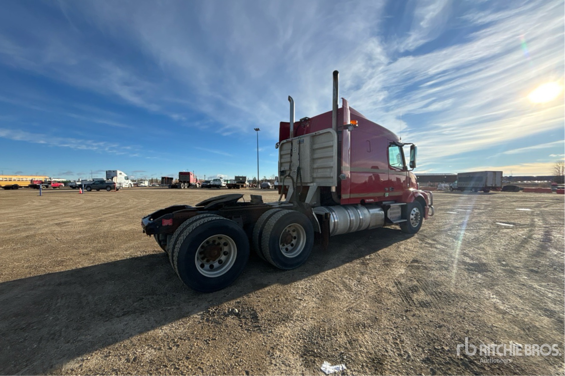 2017 Volvo VNL