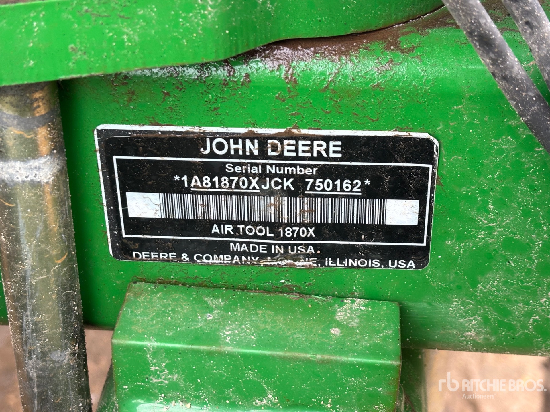 2013 John Deere 1870