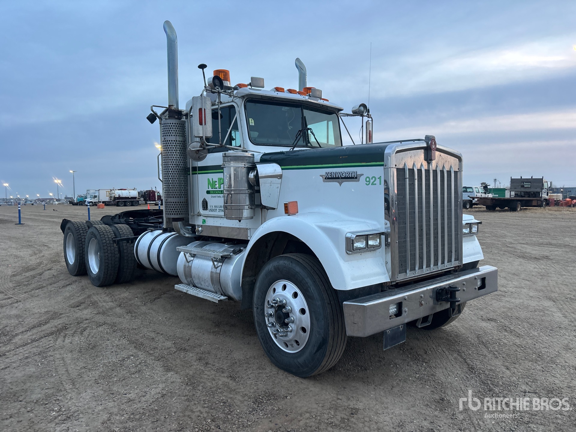 2006 Kenworth W900B