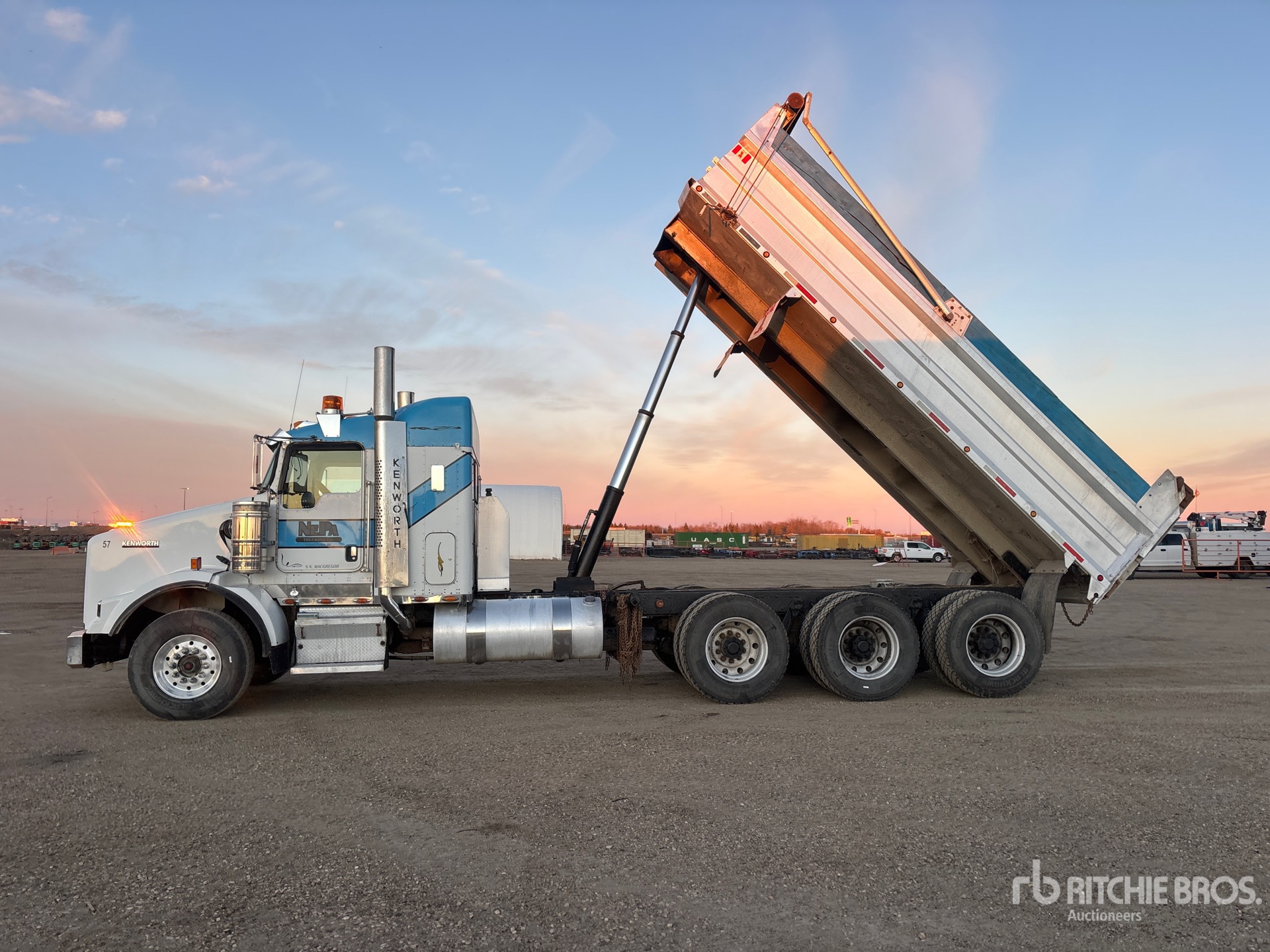 2006 Kenworth T800