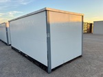 General Appearance with Bild, Ecke hinten links